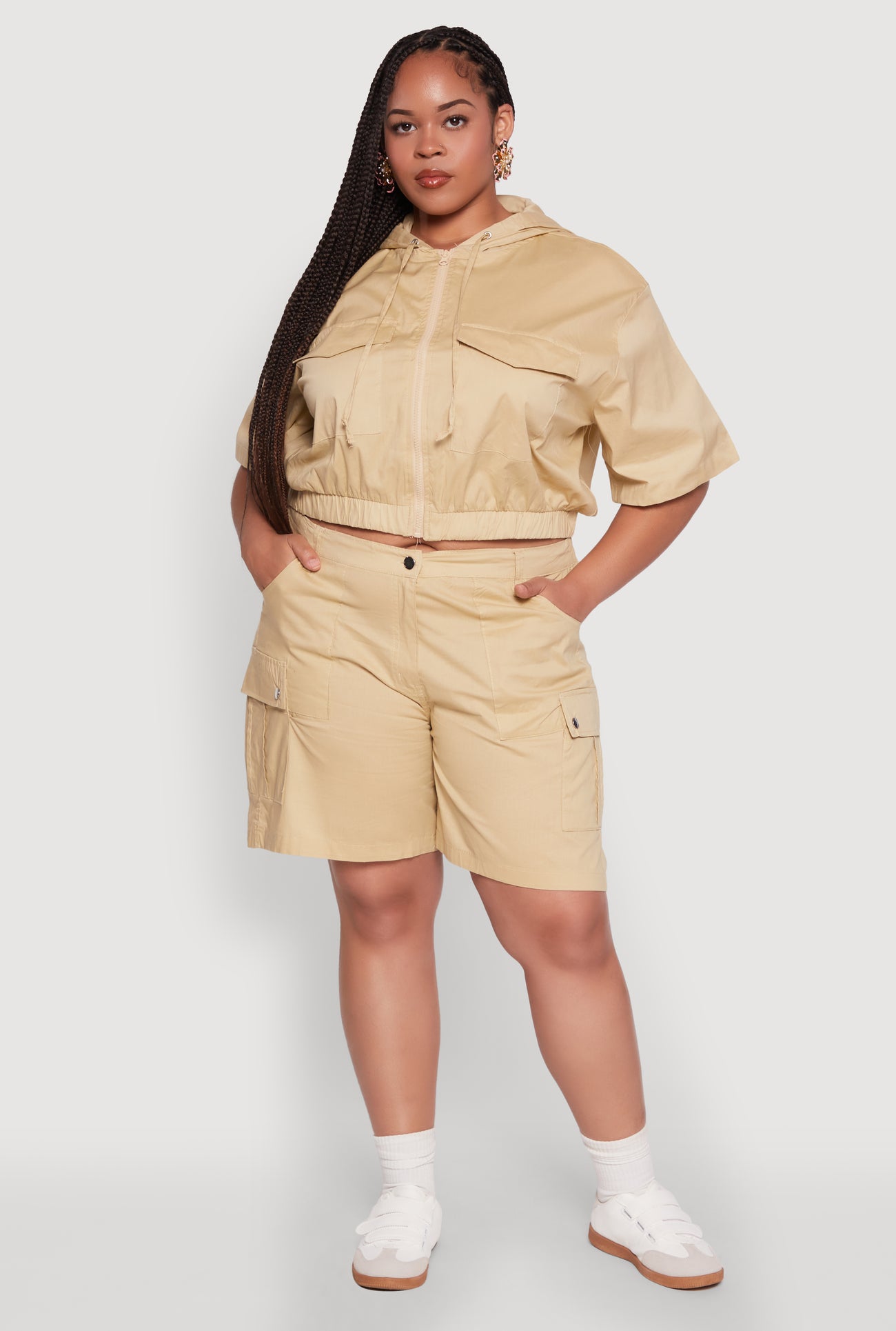 0850038347801024_001