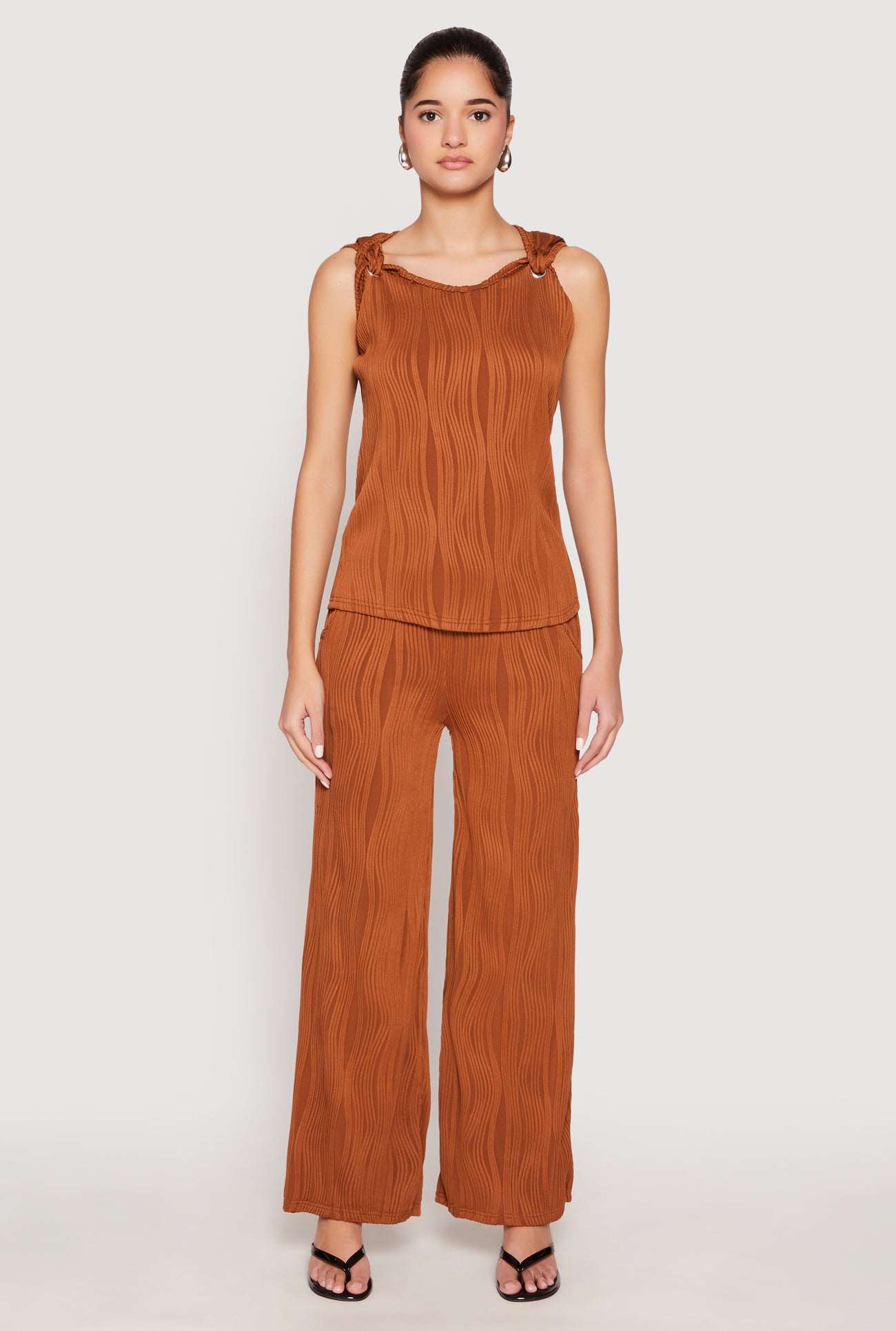 1044056721546020_001