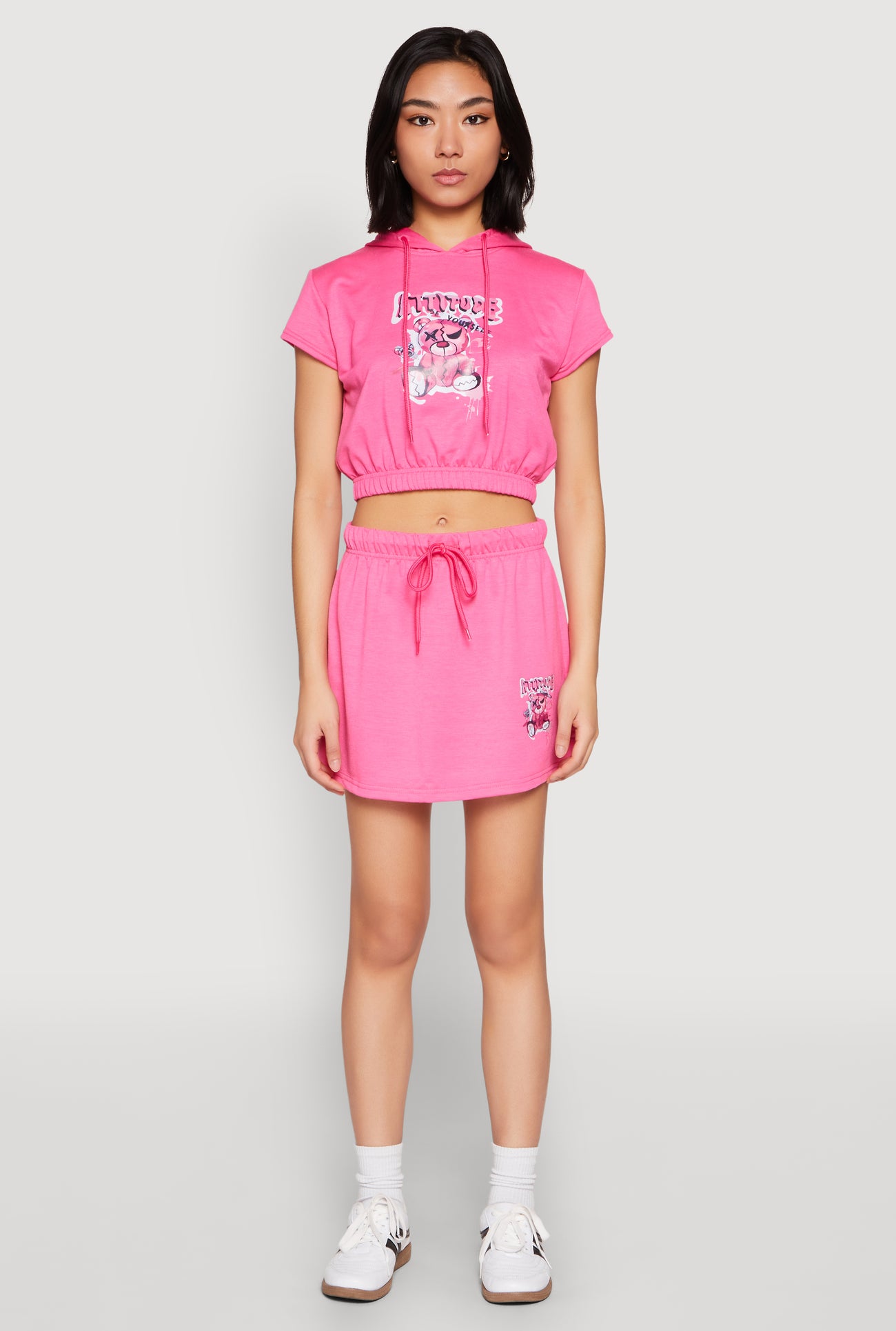 1044056724144068_003