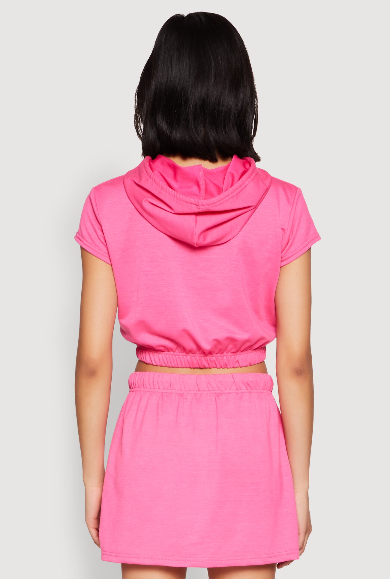 1044056724144068_006