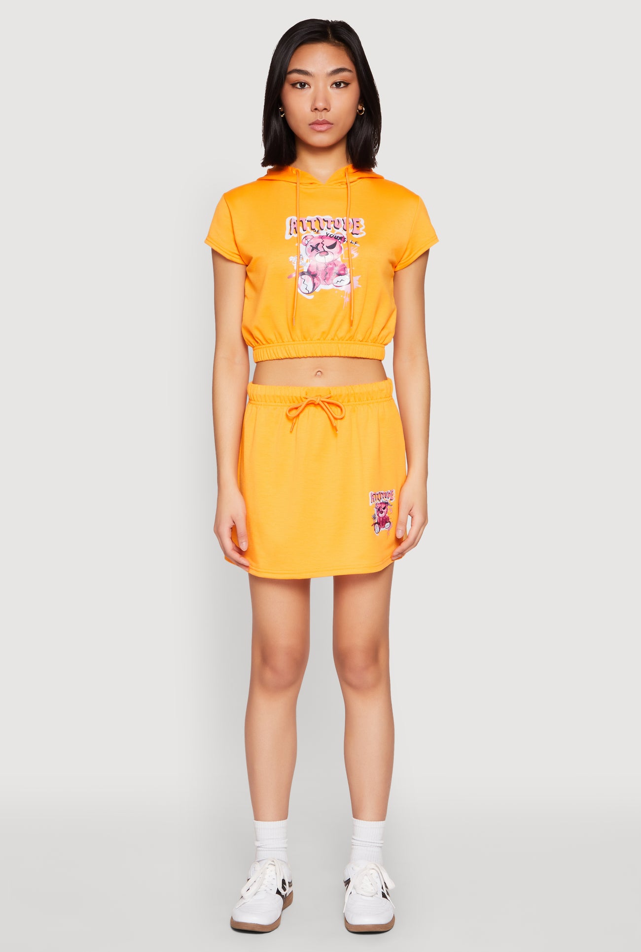 1044056724144080_003