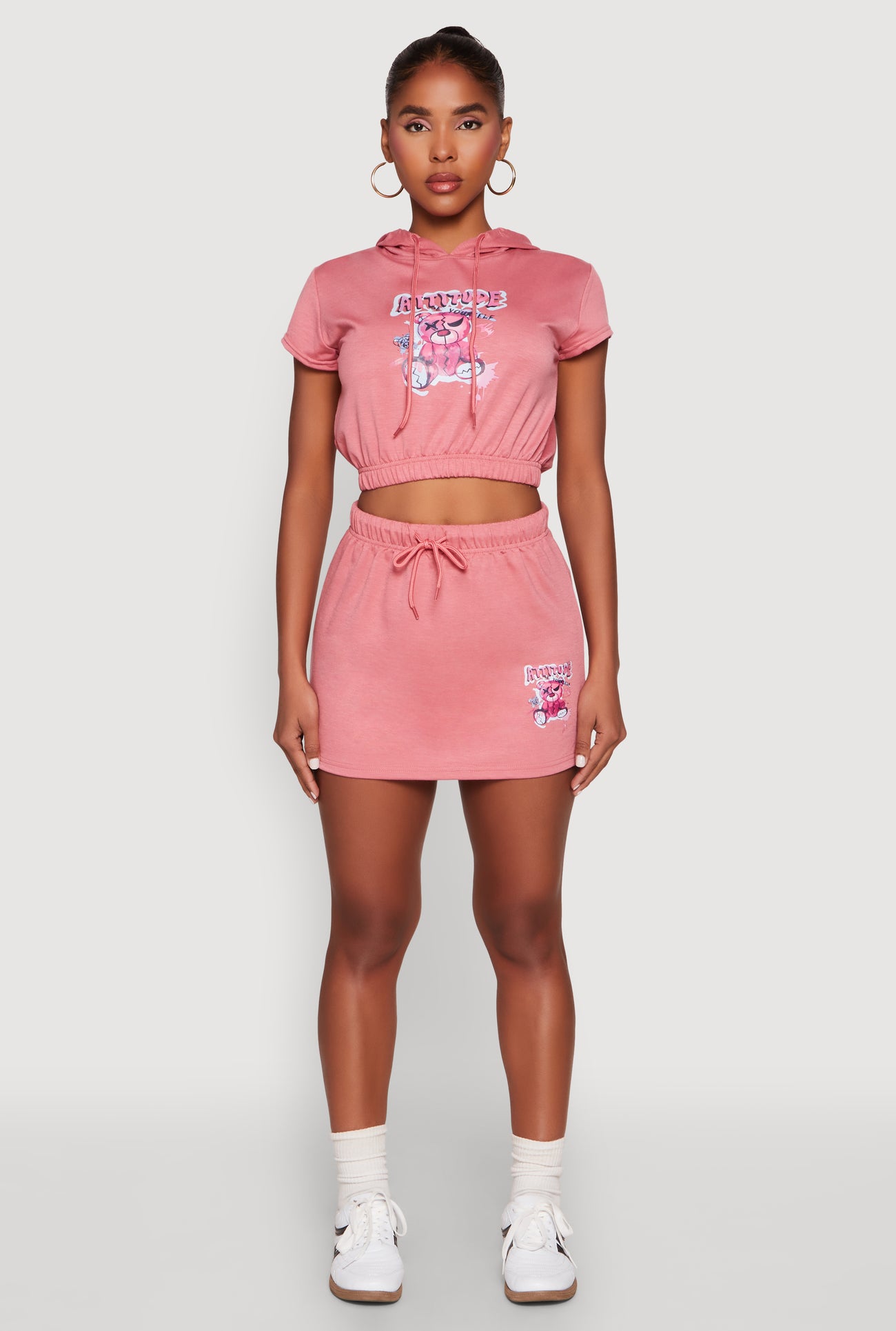 1044056724145054_001