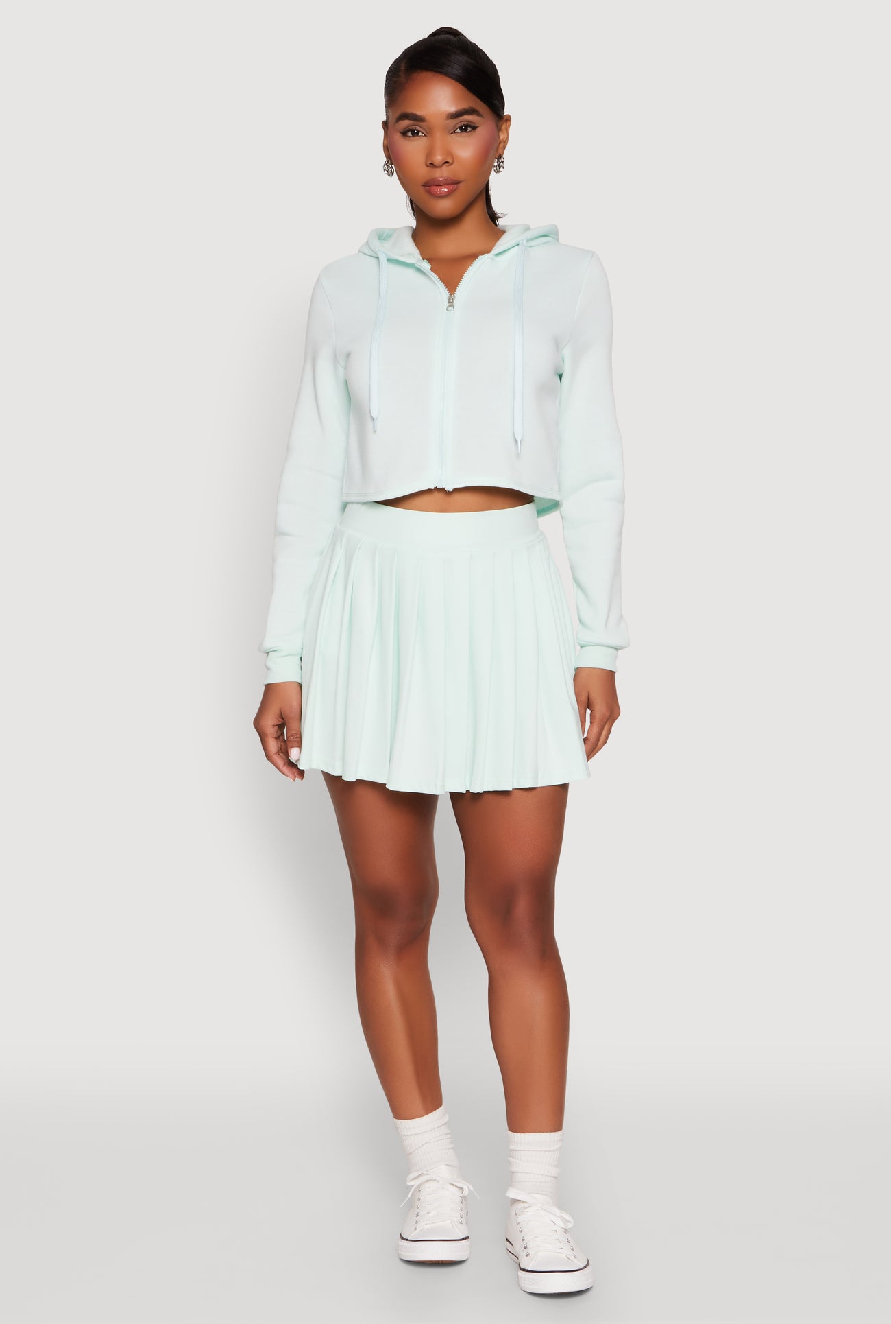 1044063408801036_001