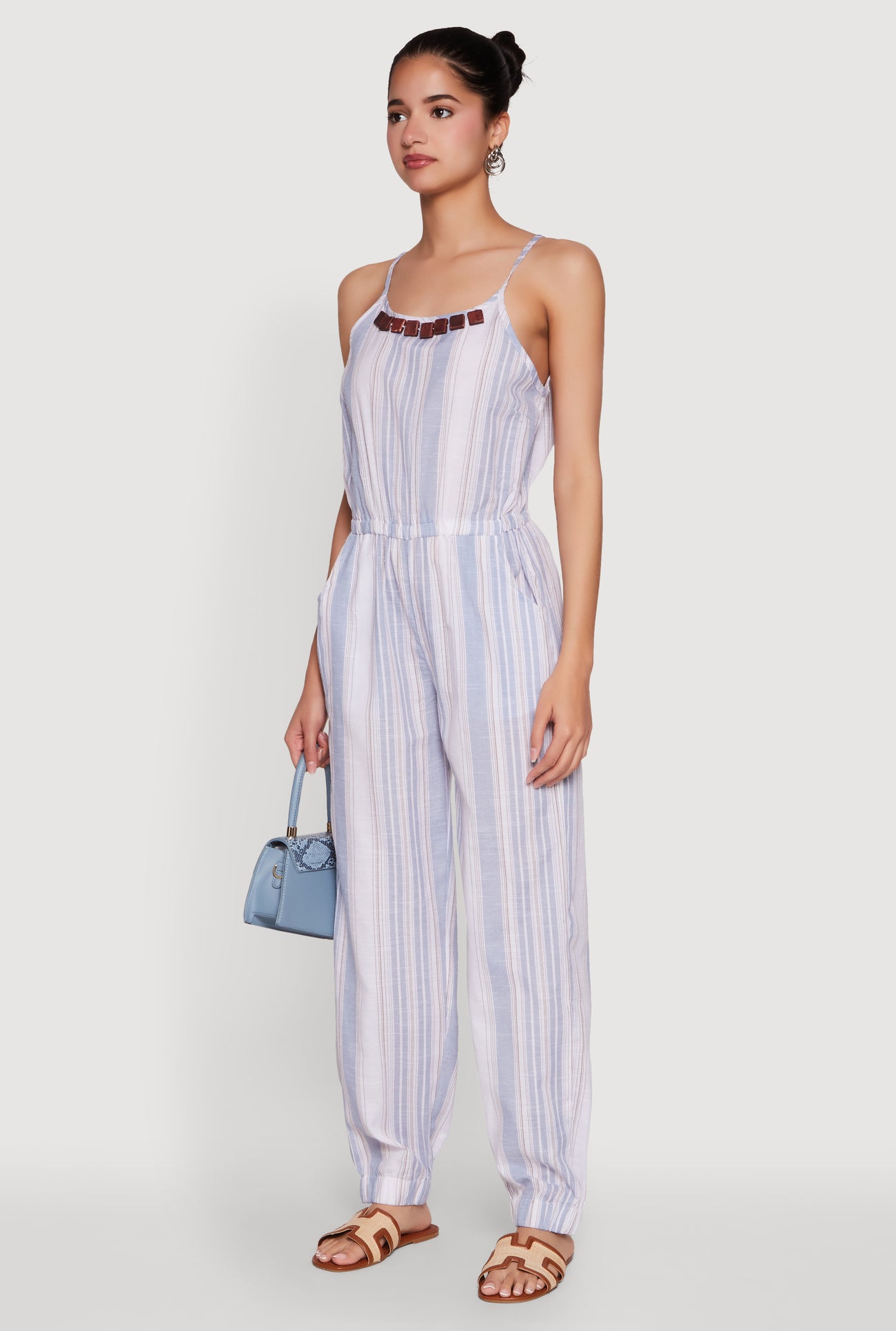 1045038343210105_003