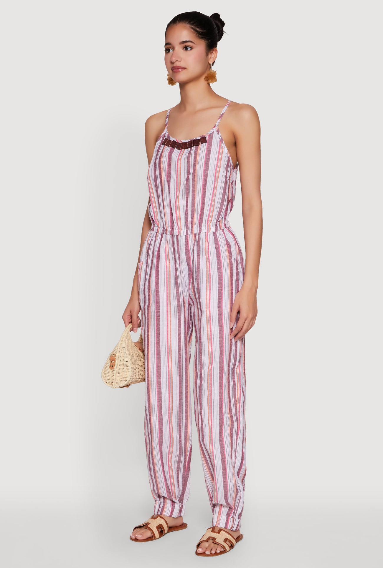 1045038343210364_003