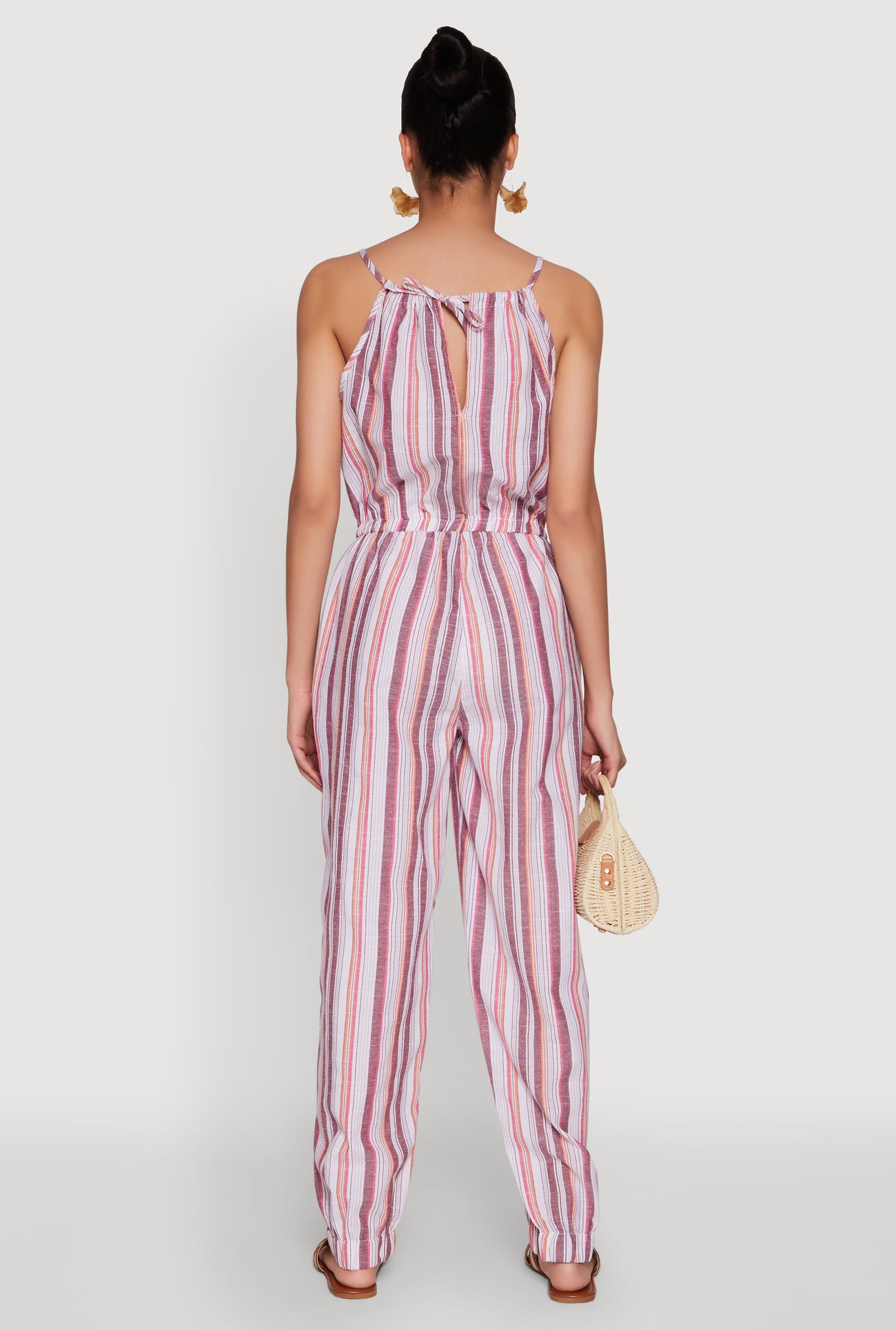 1045038343210364_005