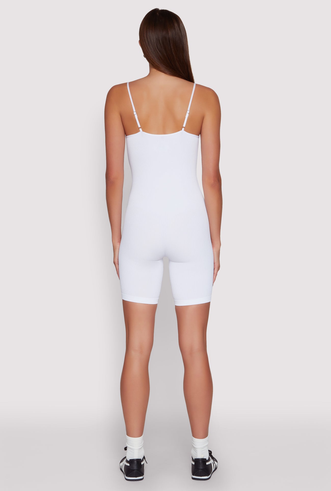 1045038343485010_005