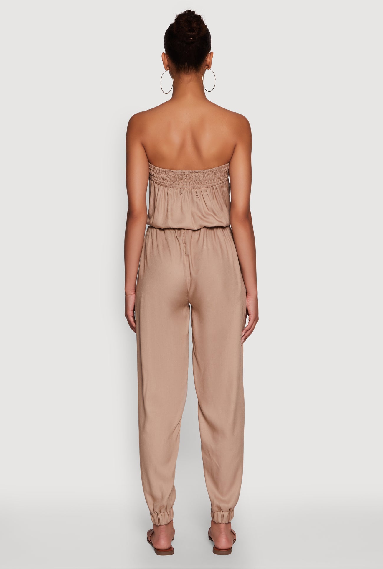 1045038346330025_005