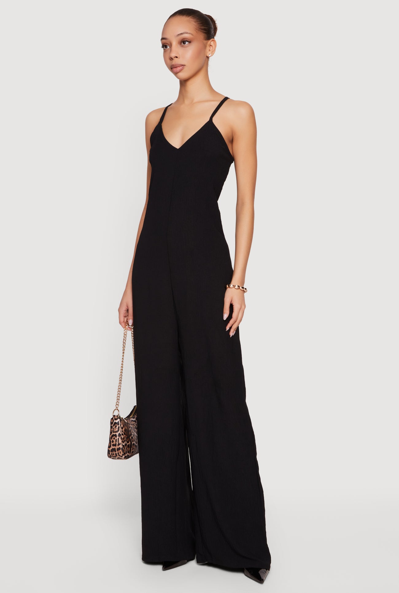 1045038346596001_002