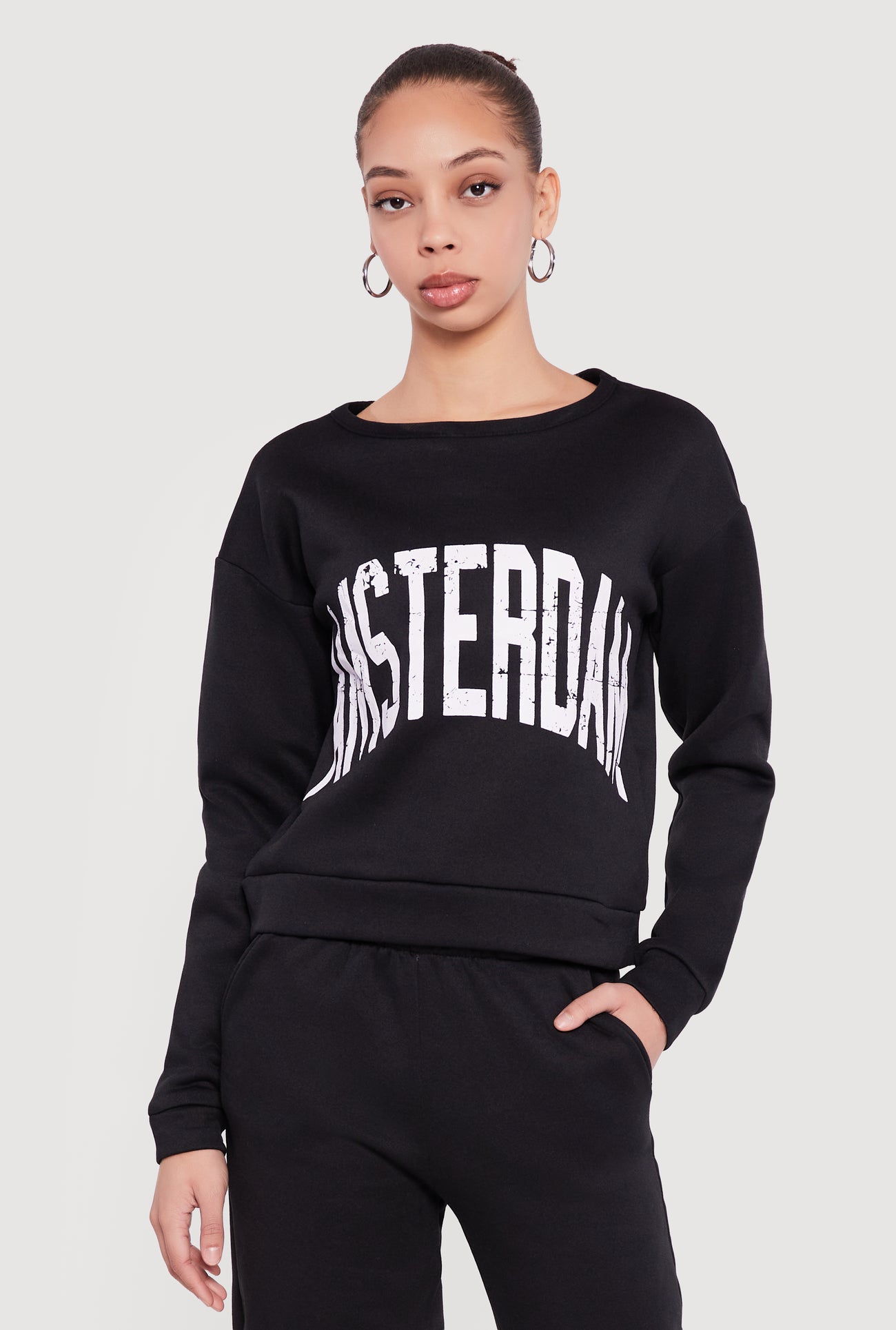 1056038343367001_001