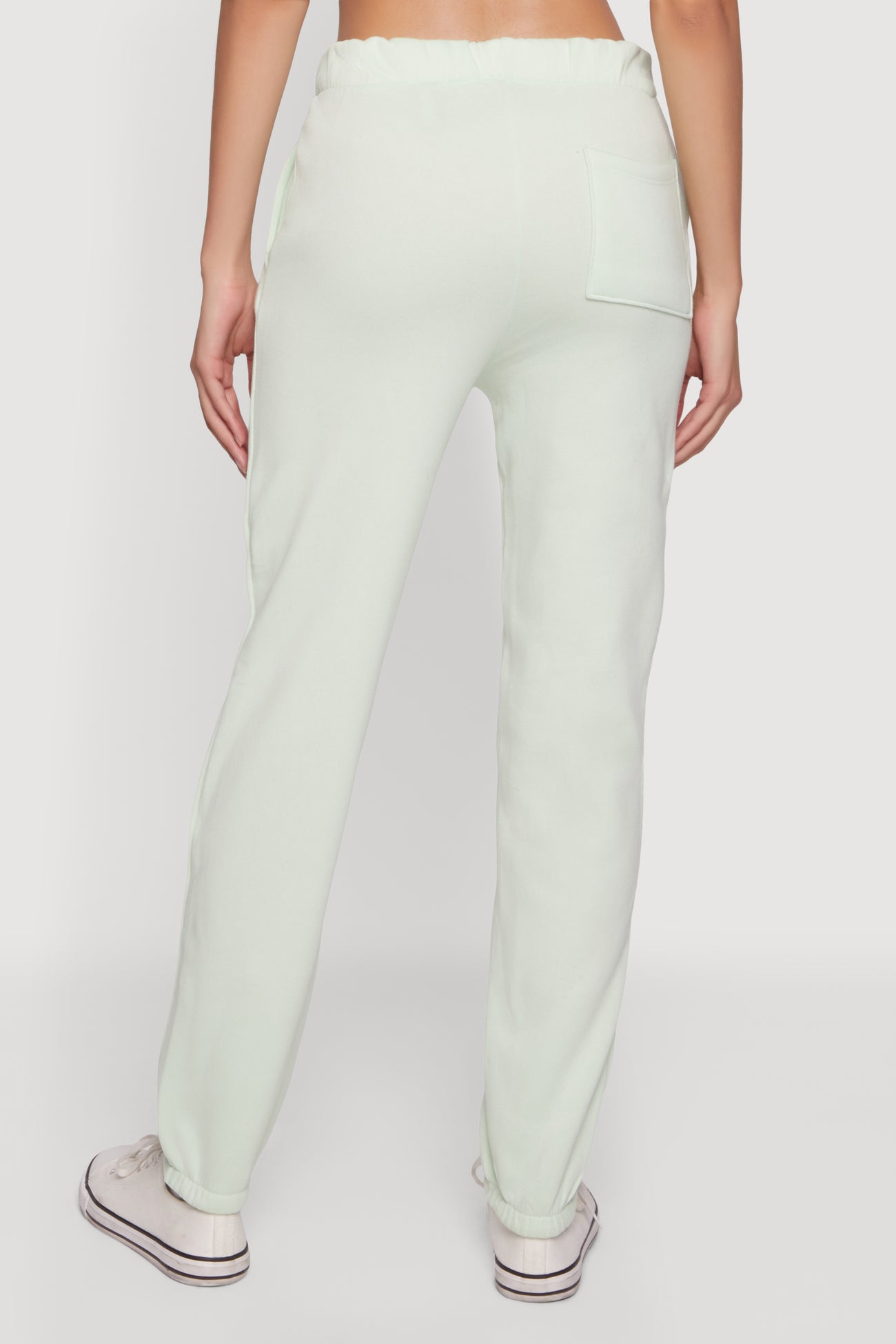 1056038343368036_005