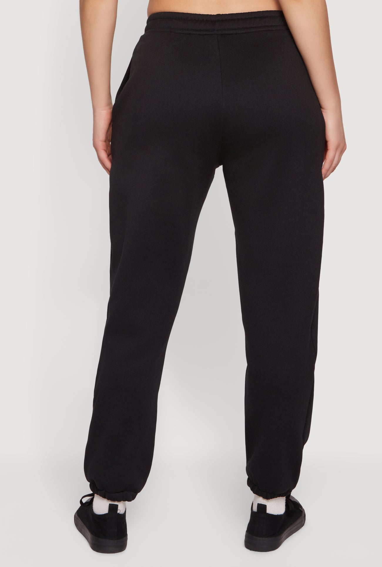 1056038346727001_005