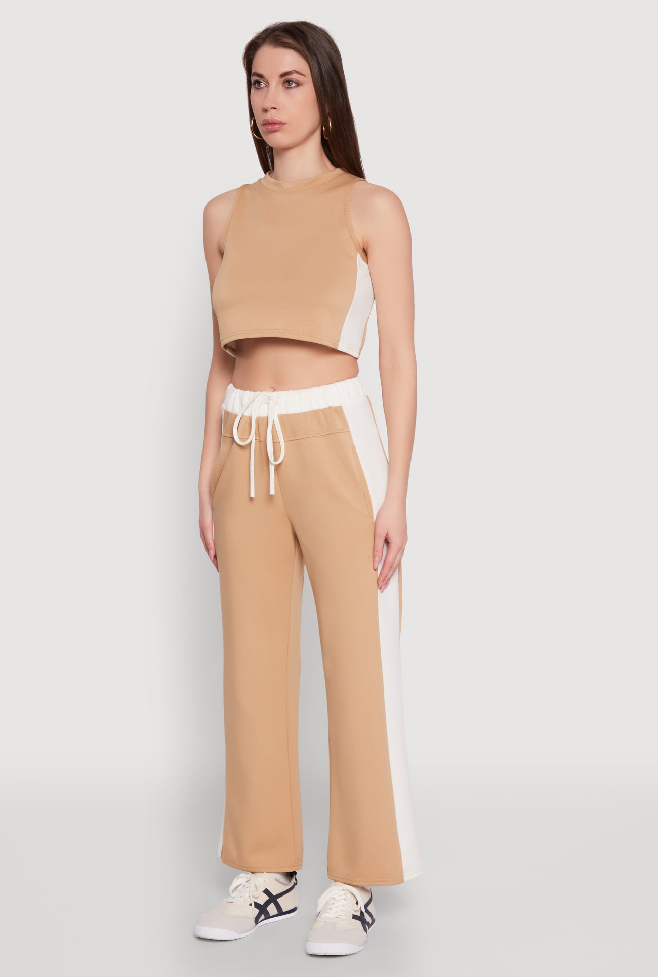 1056056724103325_005