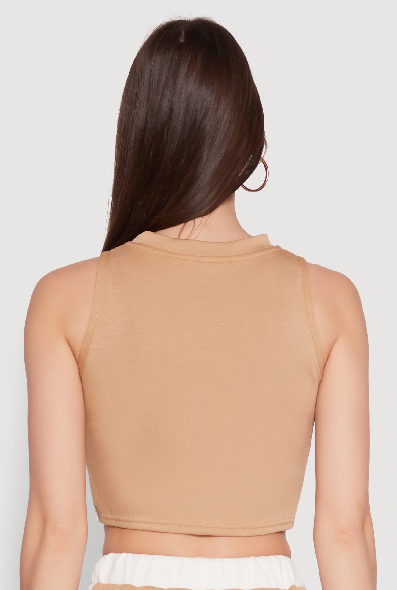 1056056724103325_006