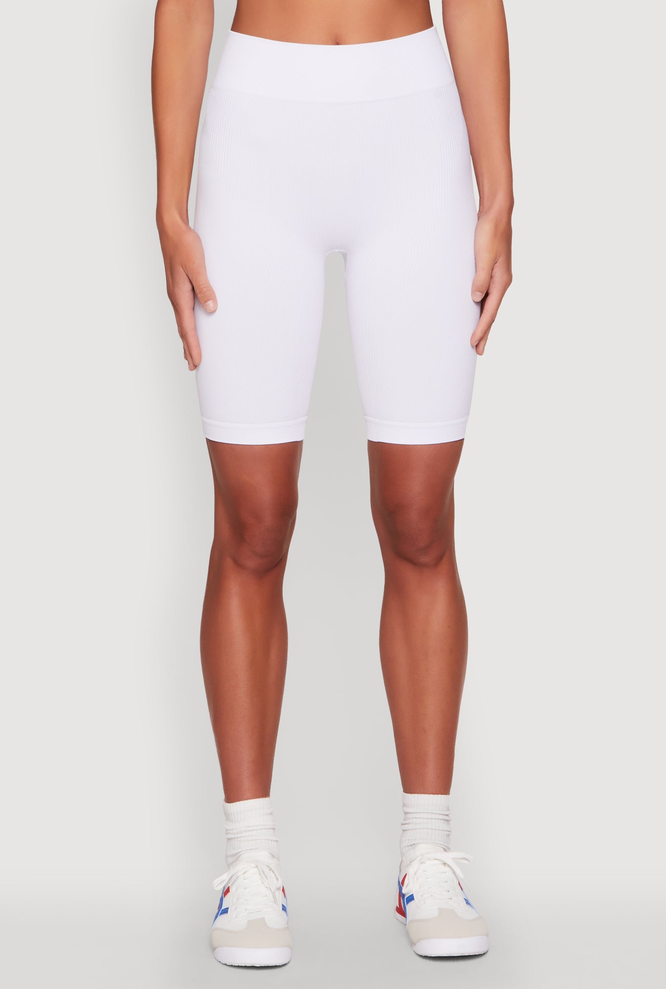 1057038341606010_003