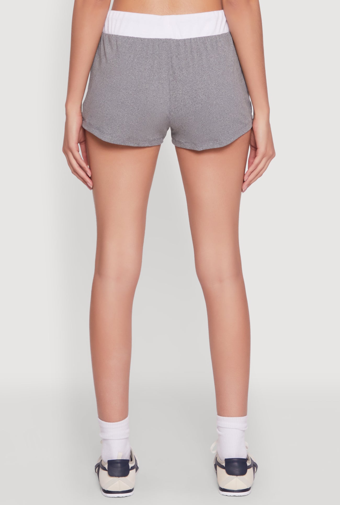 1057038345734004_005