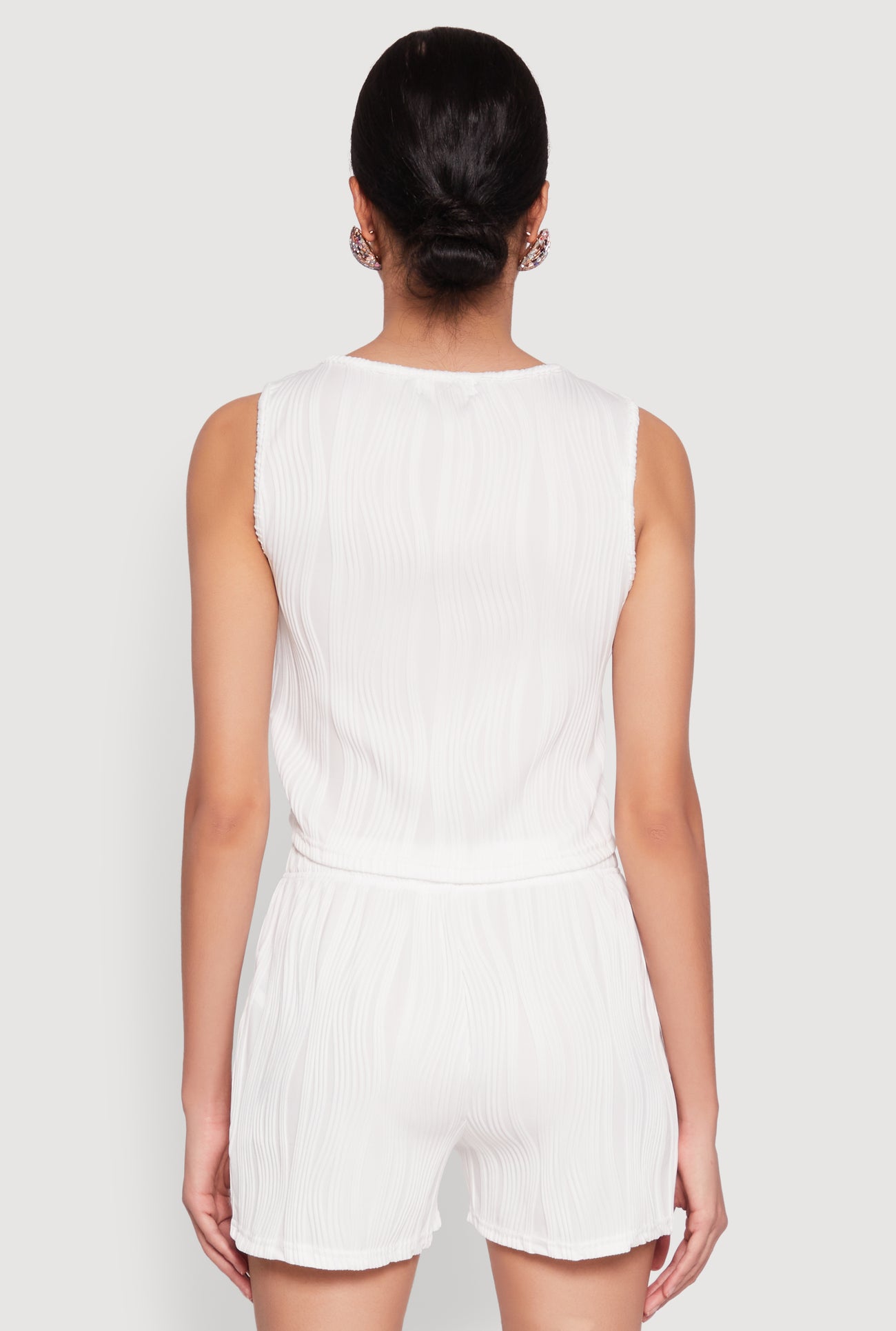 1057056720664010_006