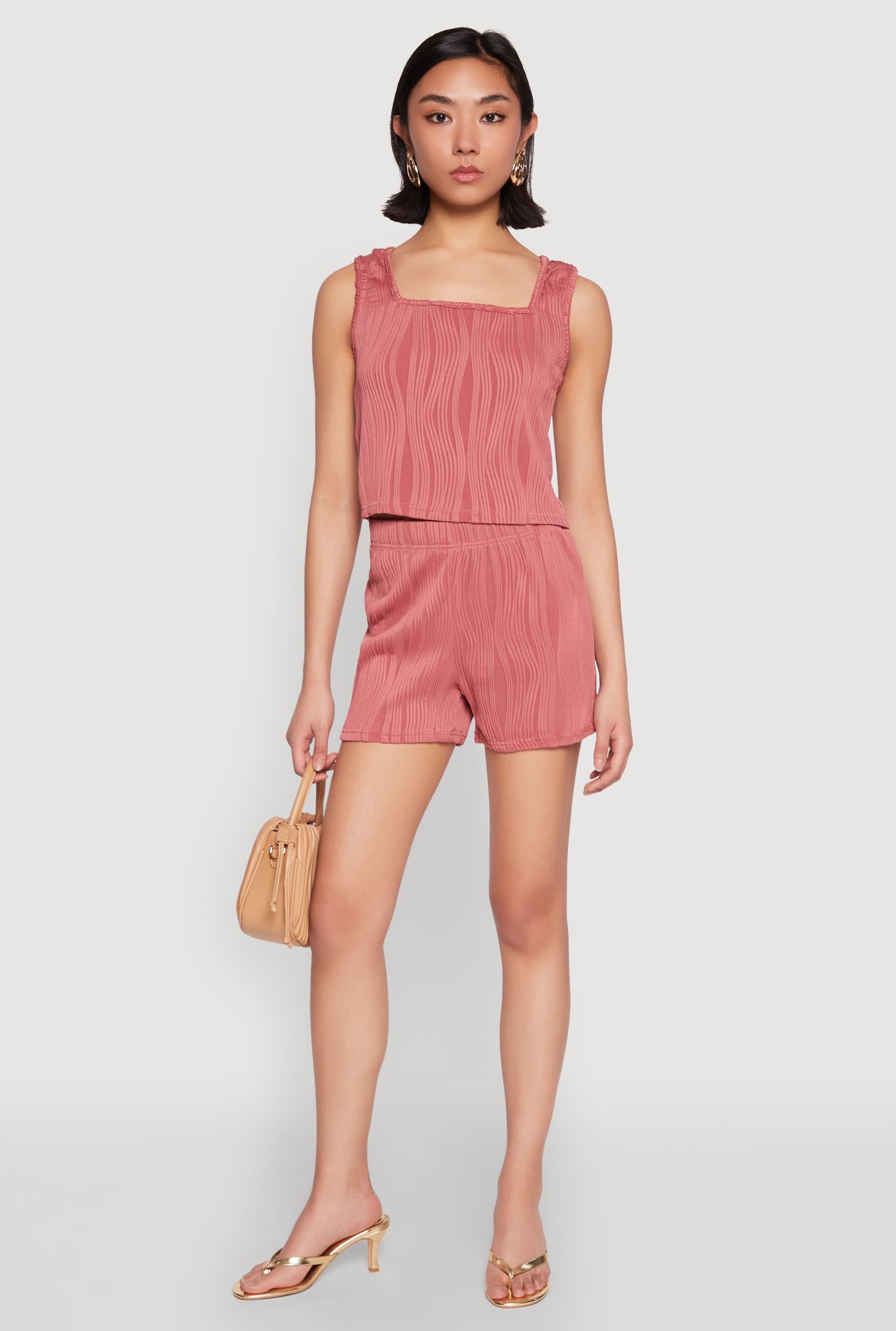 1057056720665054_002