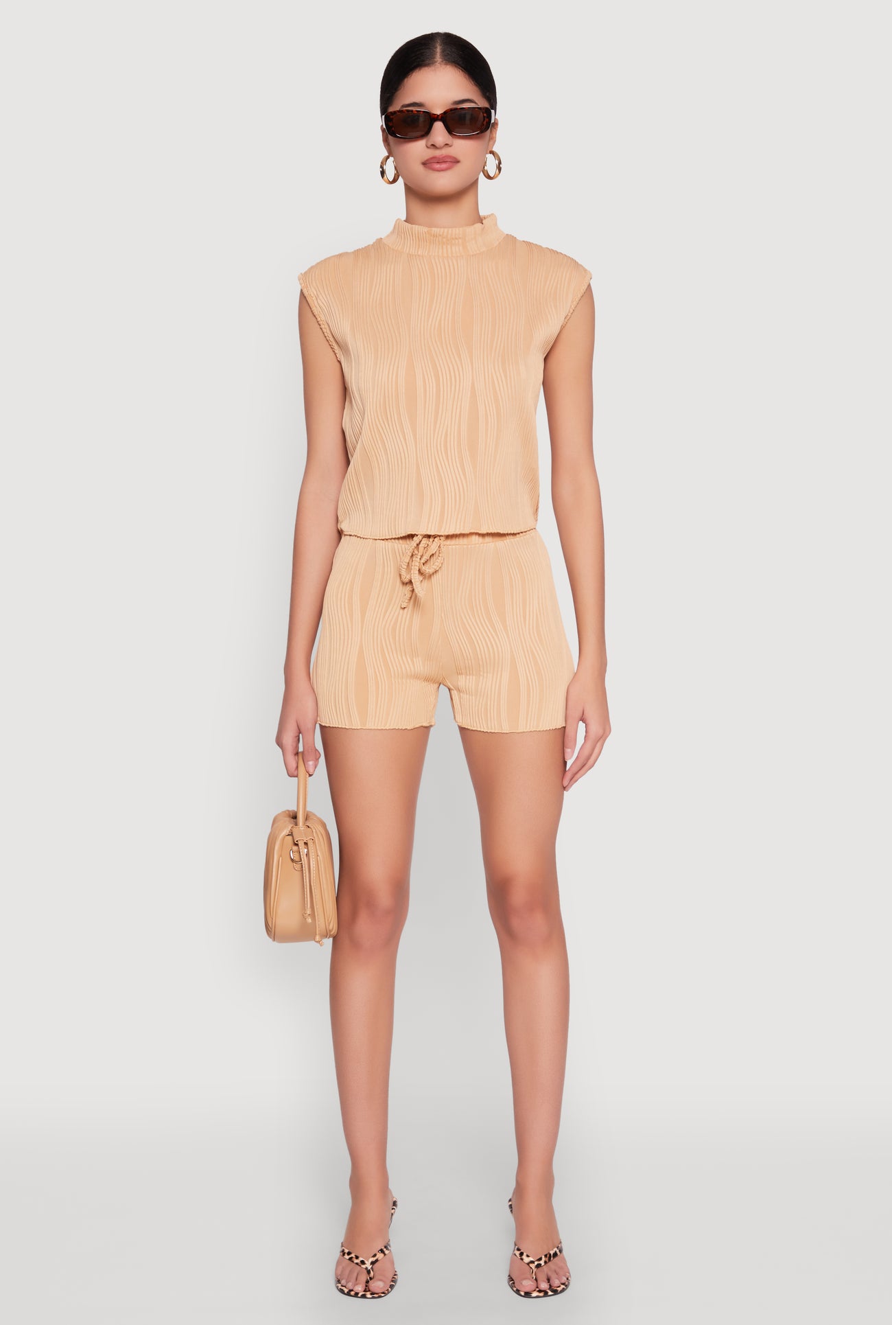 1057056721546405_002