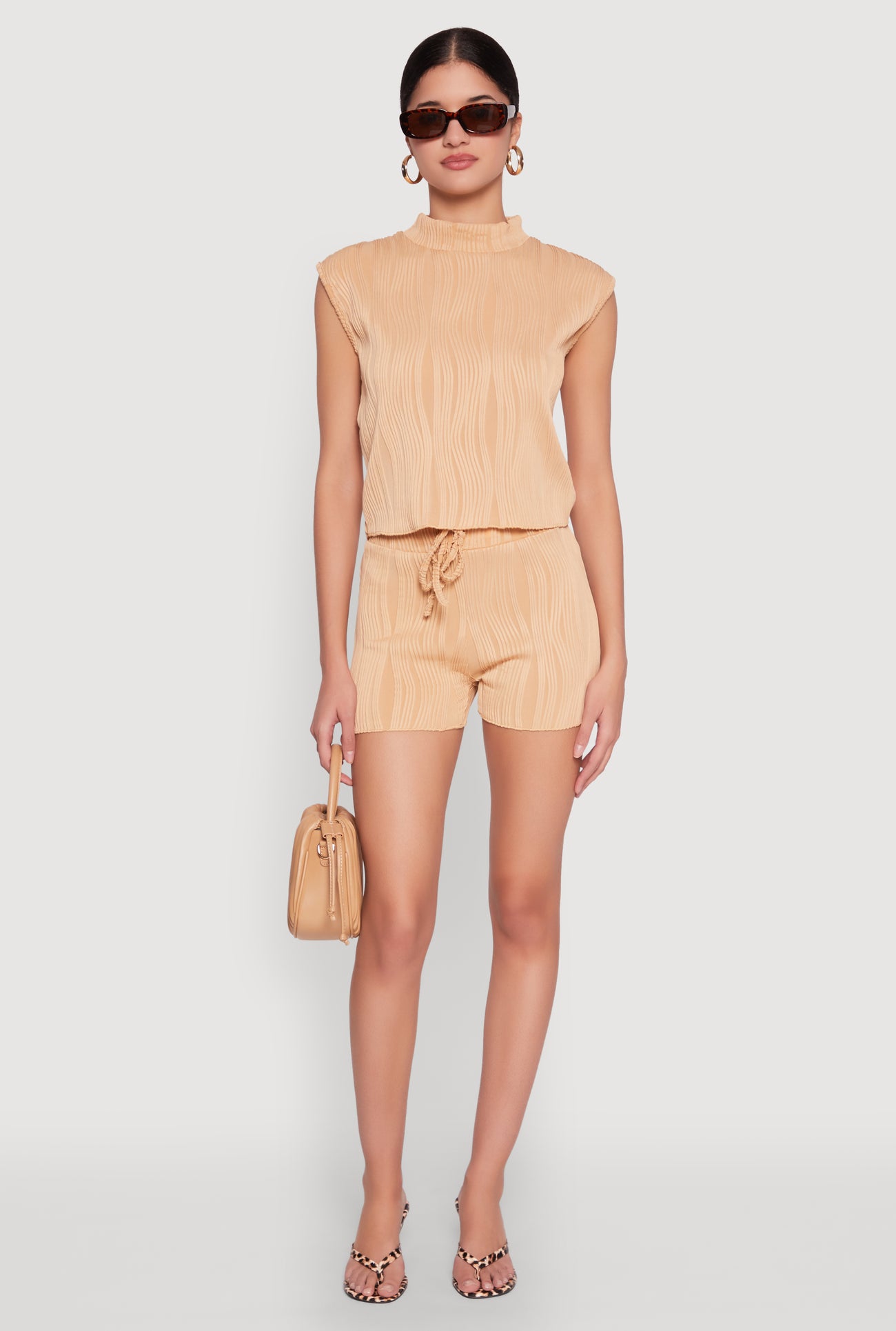 1057056721546405_003