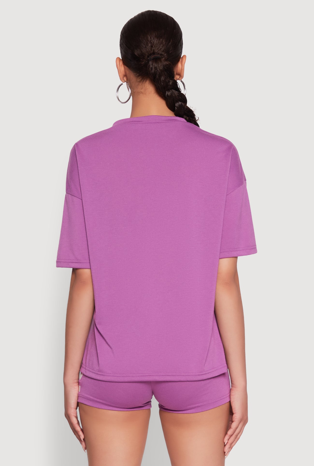 1057056722244050_006