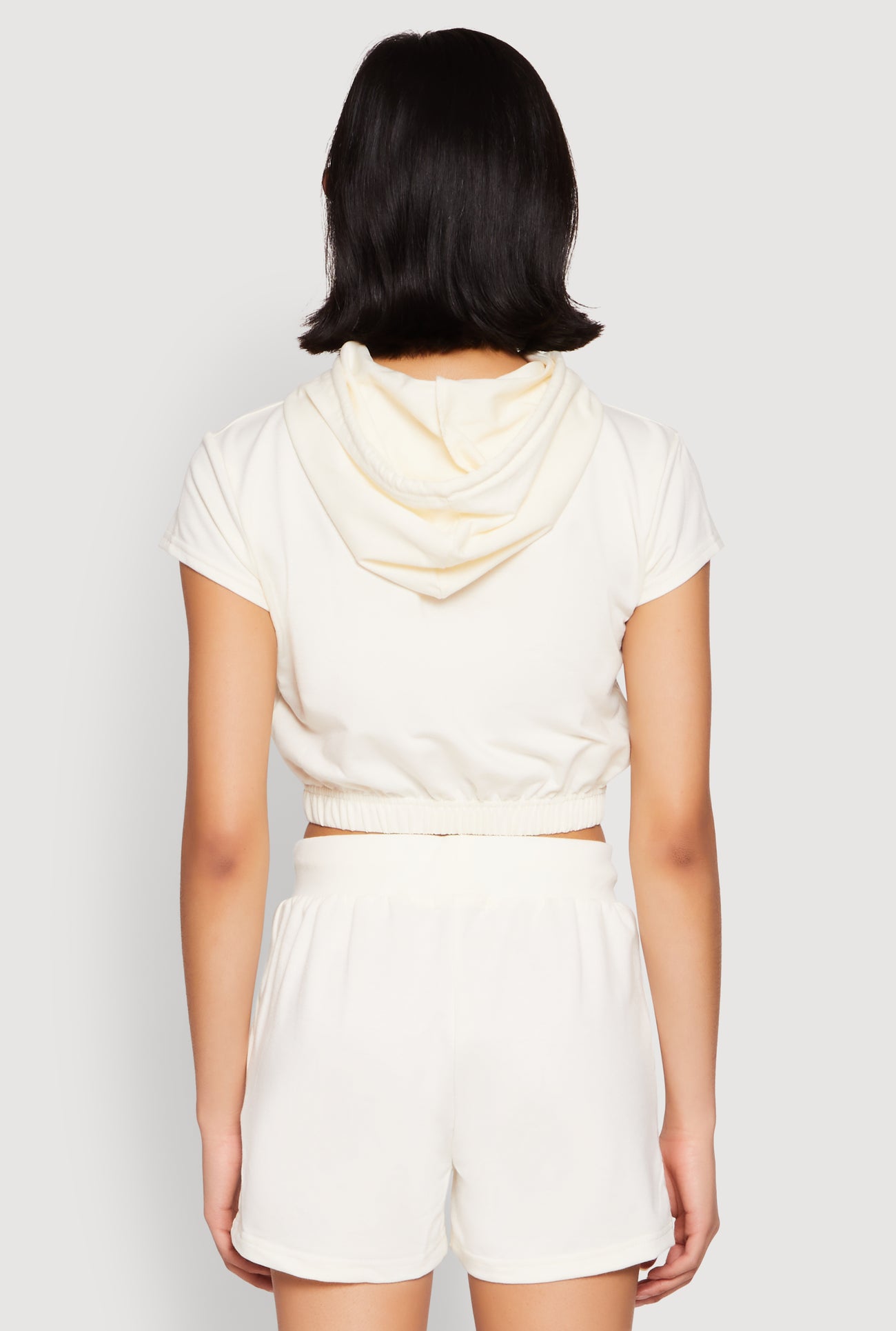 1057056722414011_006