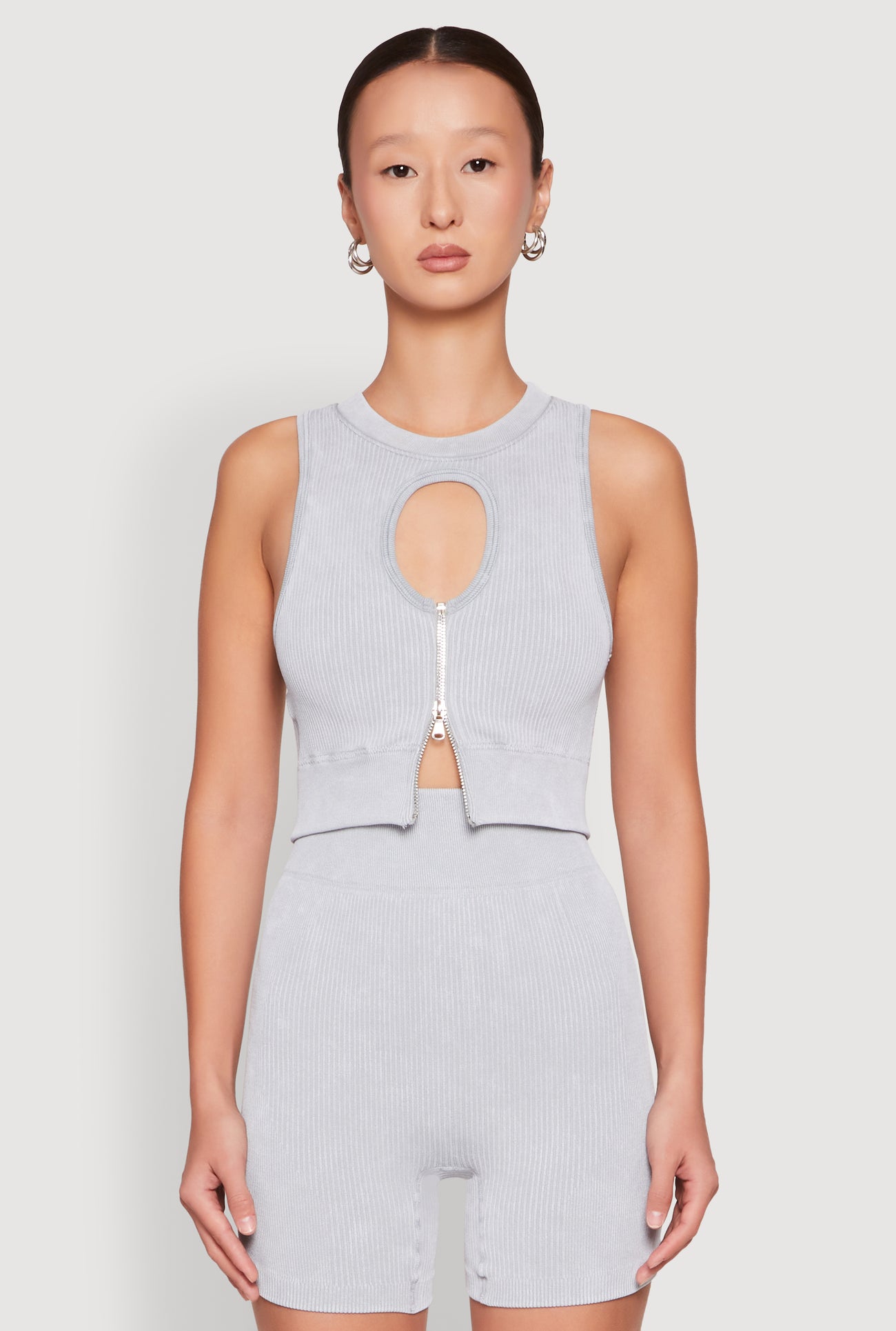 1057056724094005_001