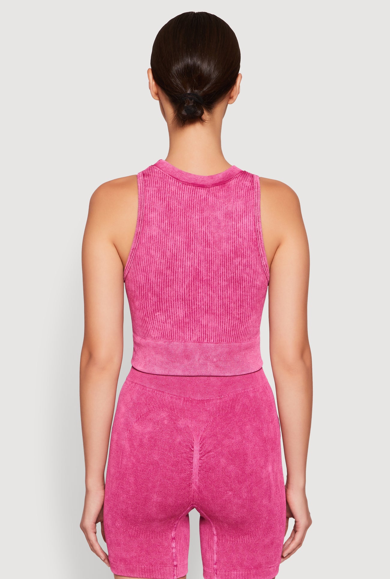 1057056724094068_006