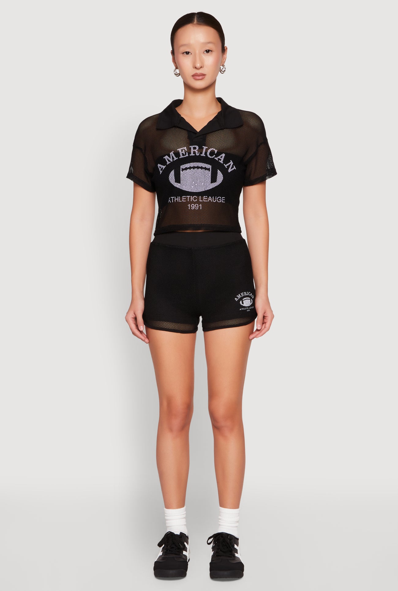 1057056724175001_002