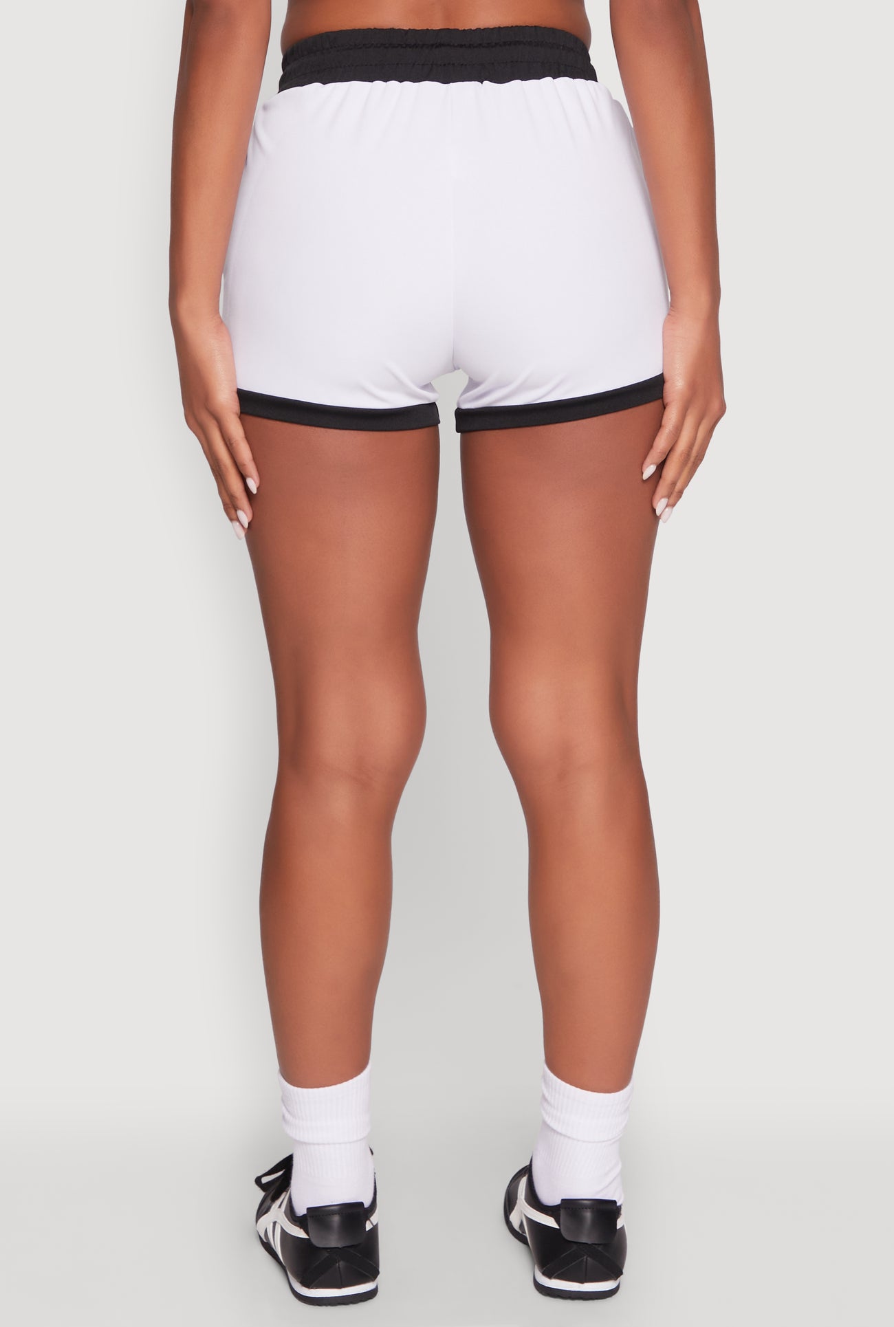 1057056724226010_005