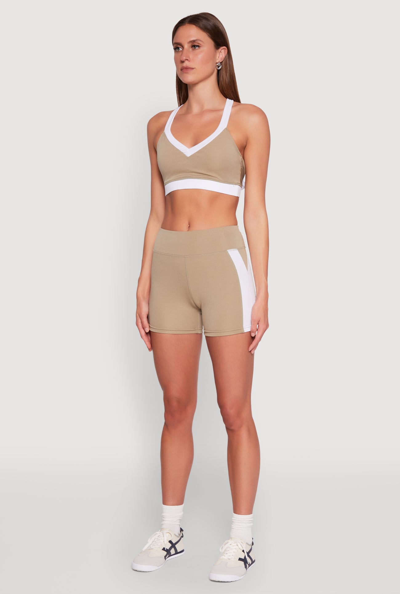 1057056724325034_005