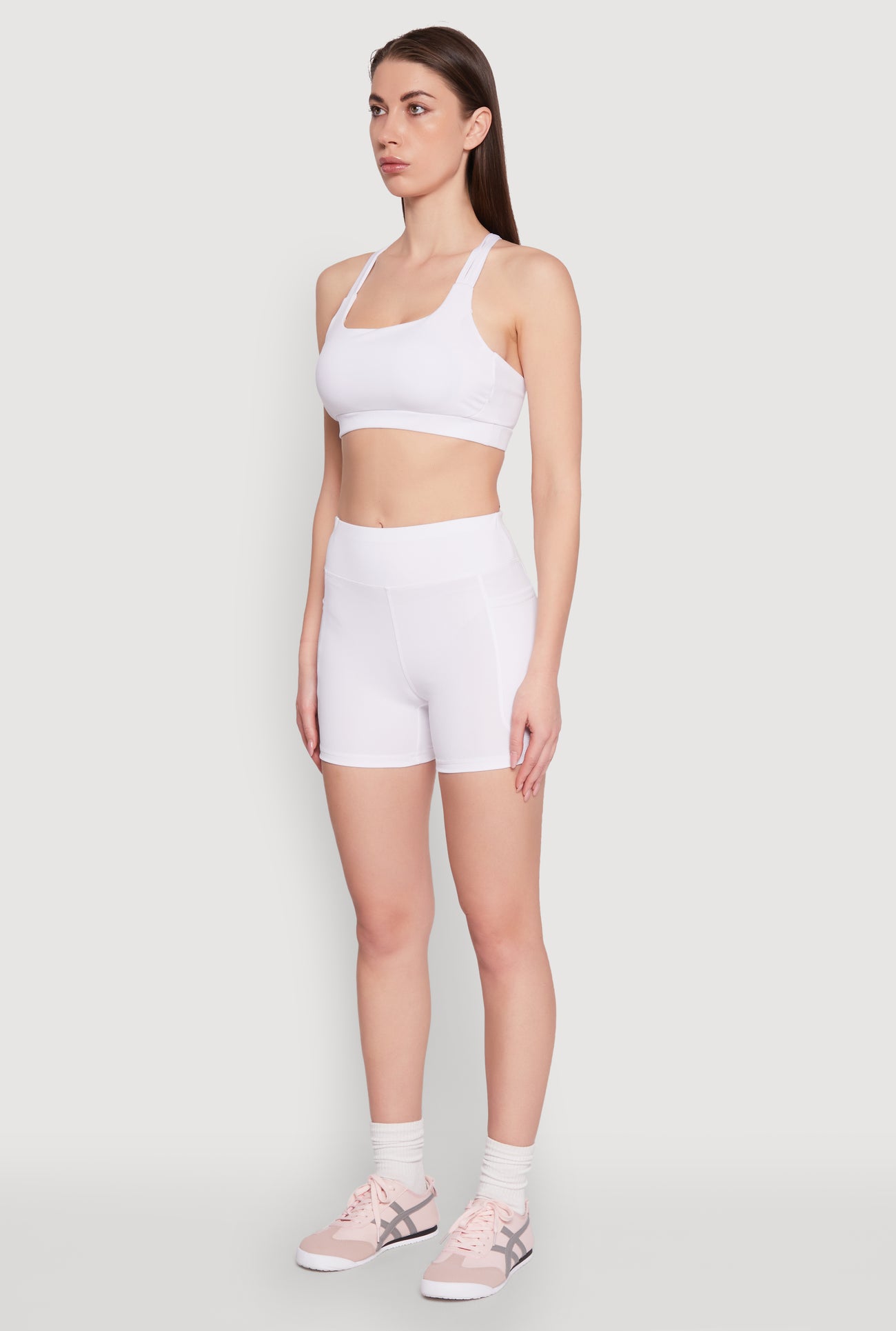 1057056724327010_005