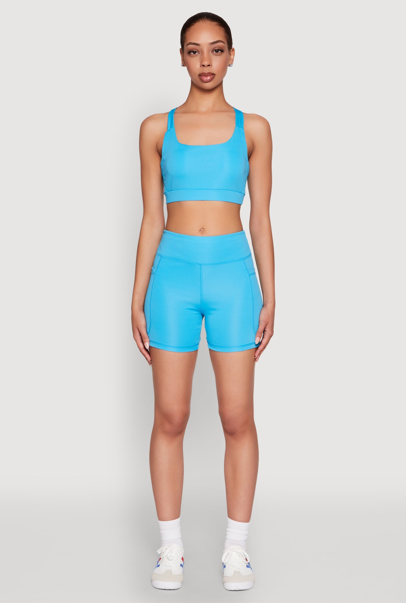 1057056724328045_002