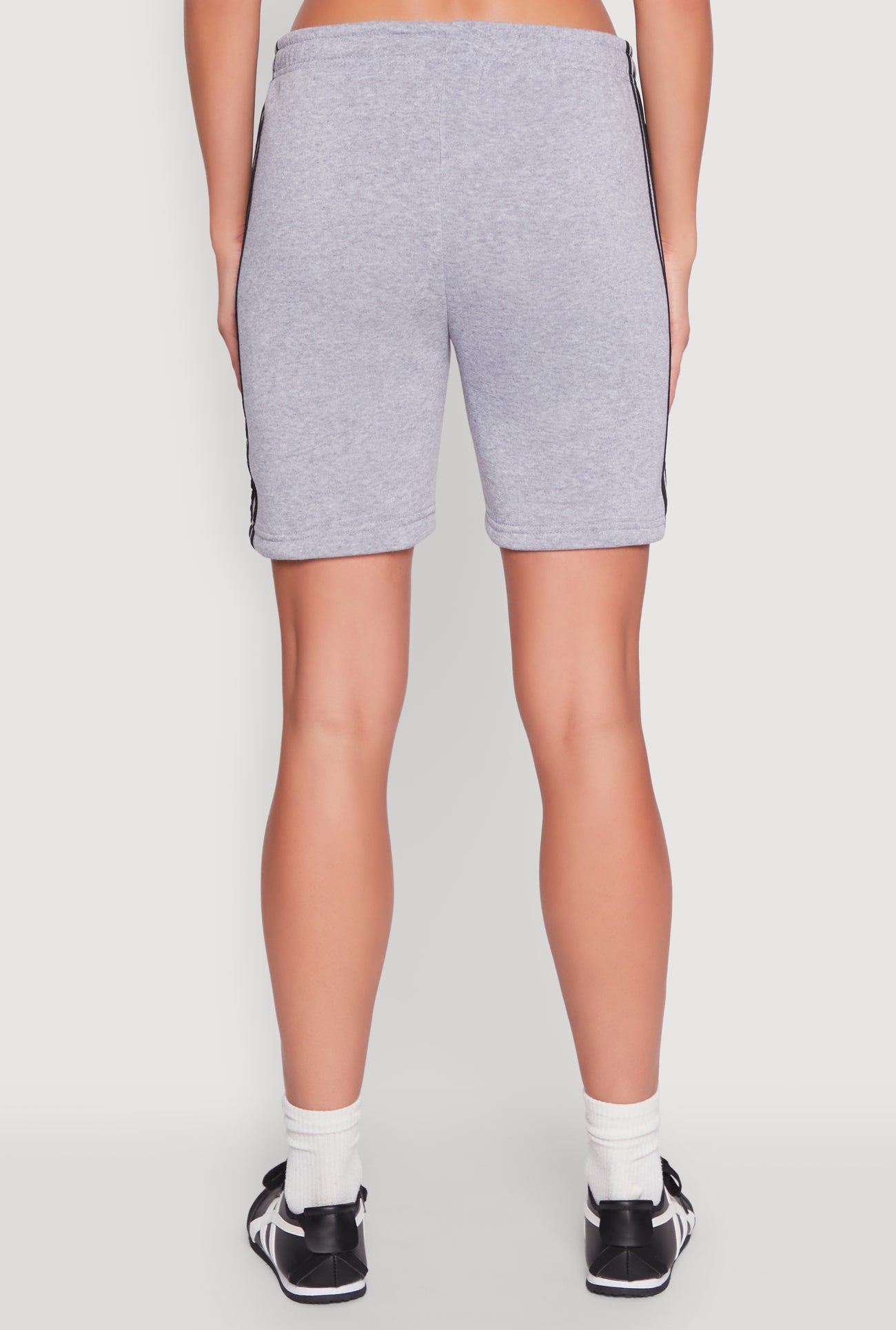 1057056727147004_006