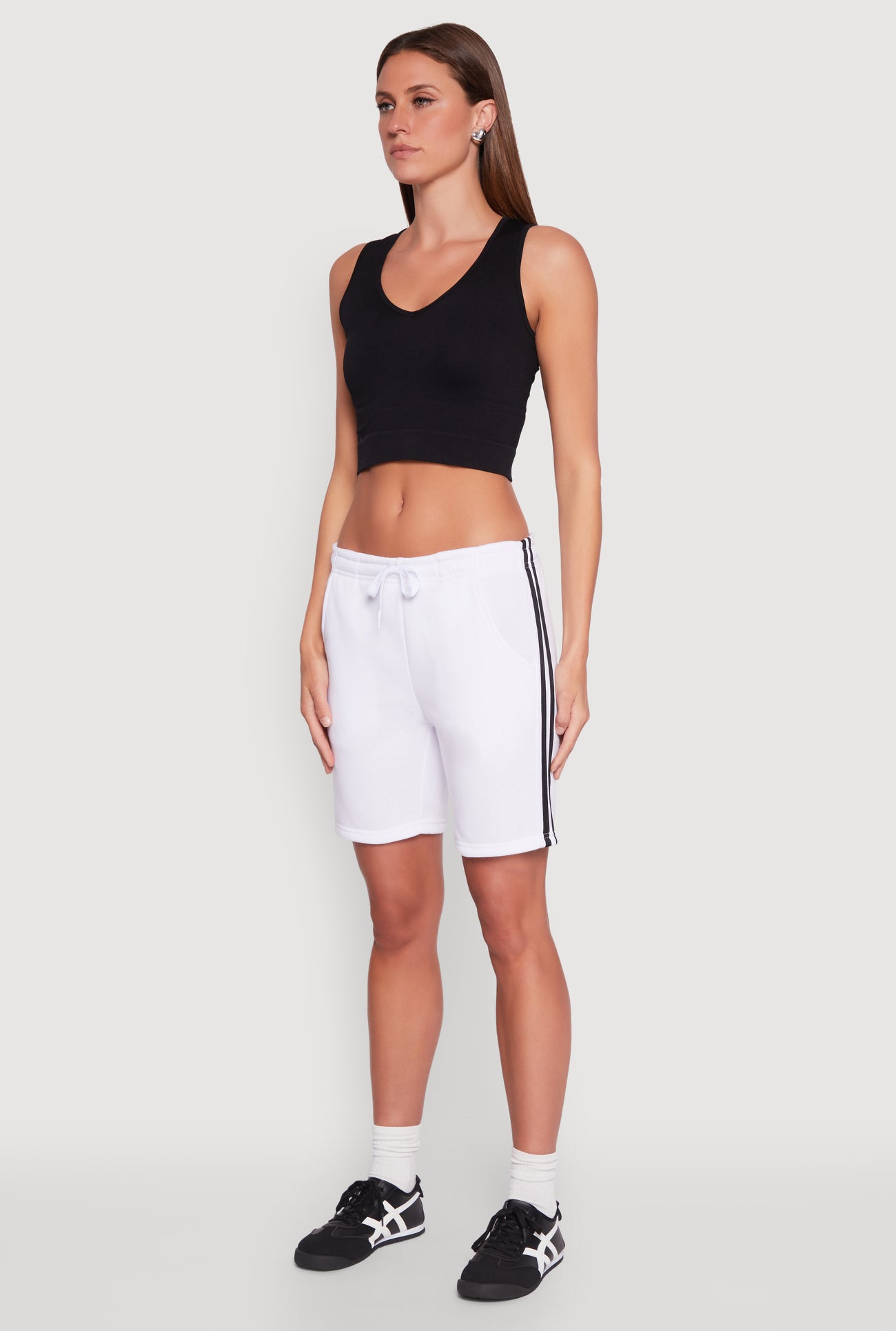 1057056727147010_003