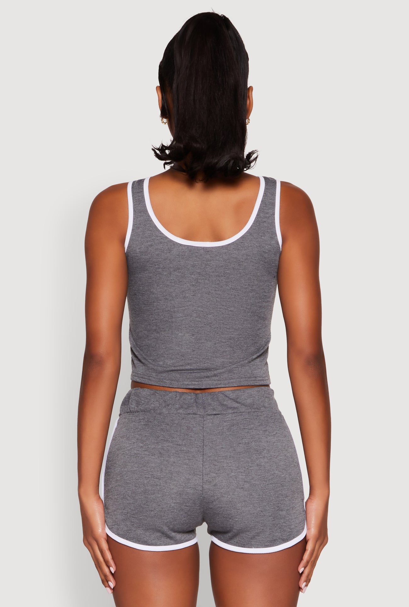 1057056729283004_006