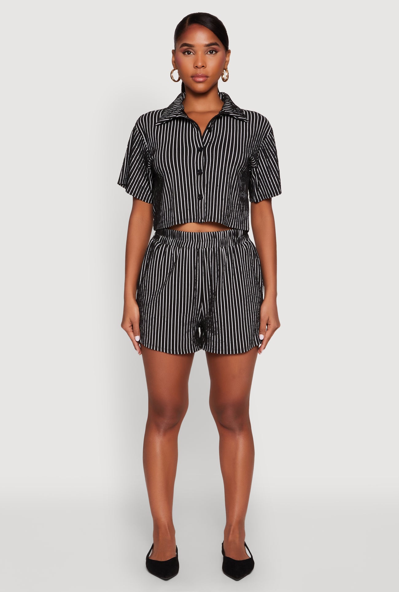 1057058754281001_003