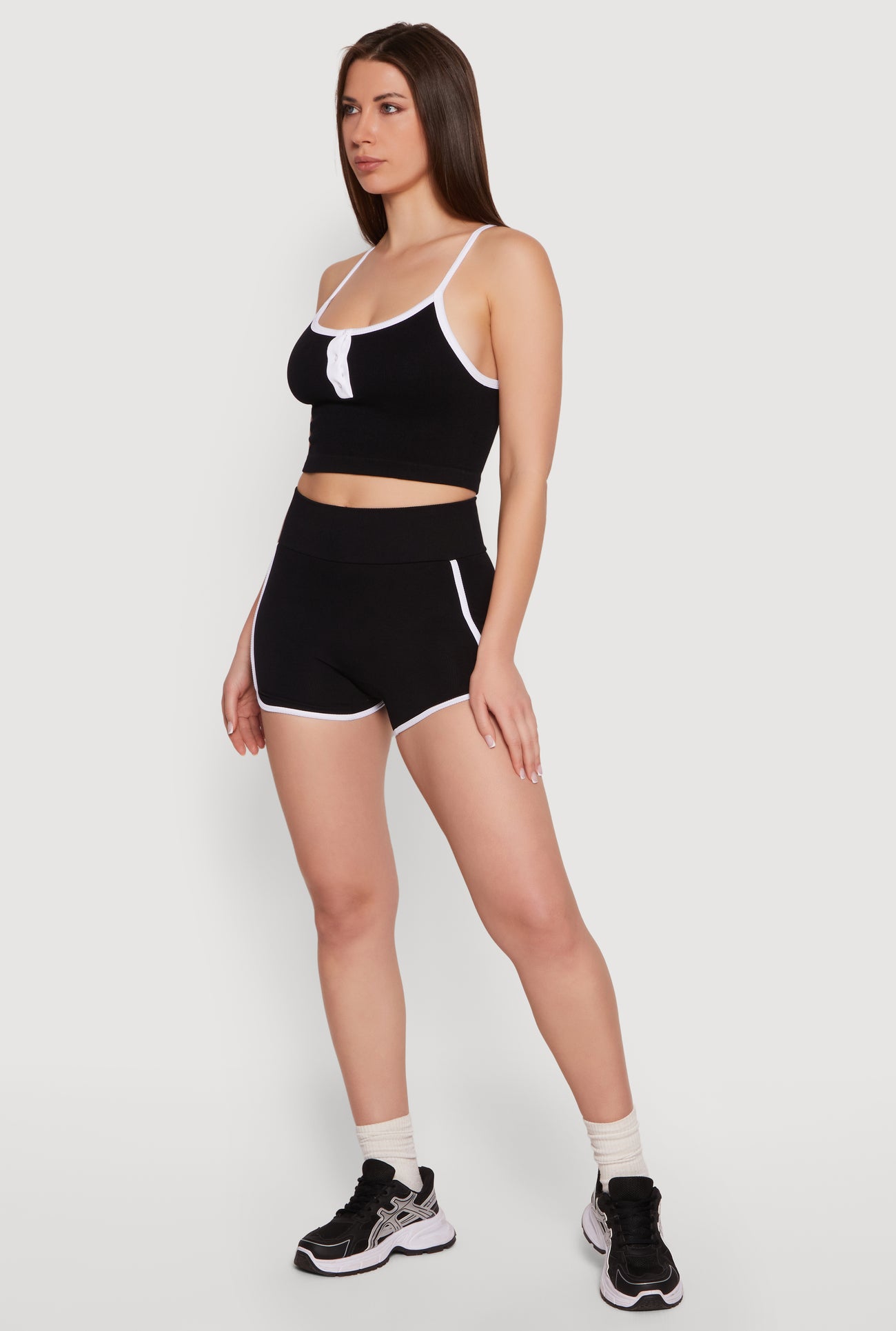 1057058755213015_003