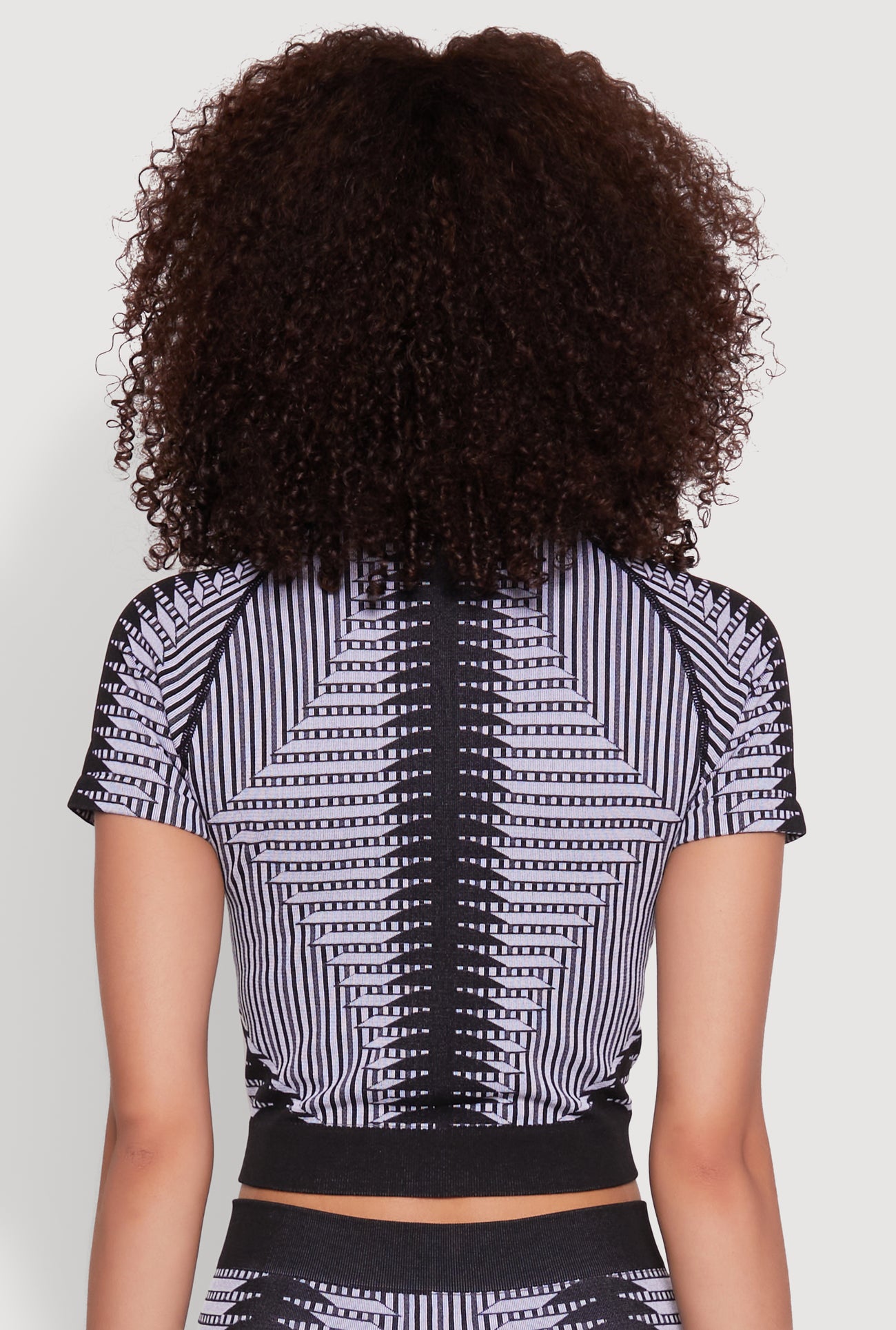 1057058755436015_006