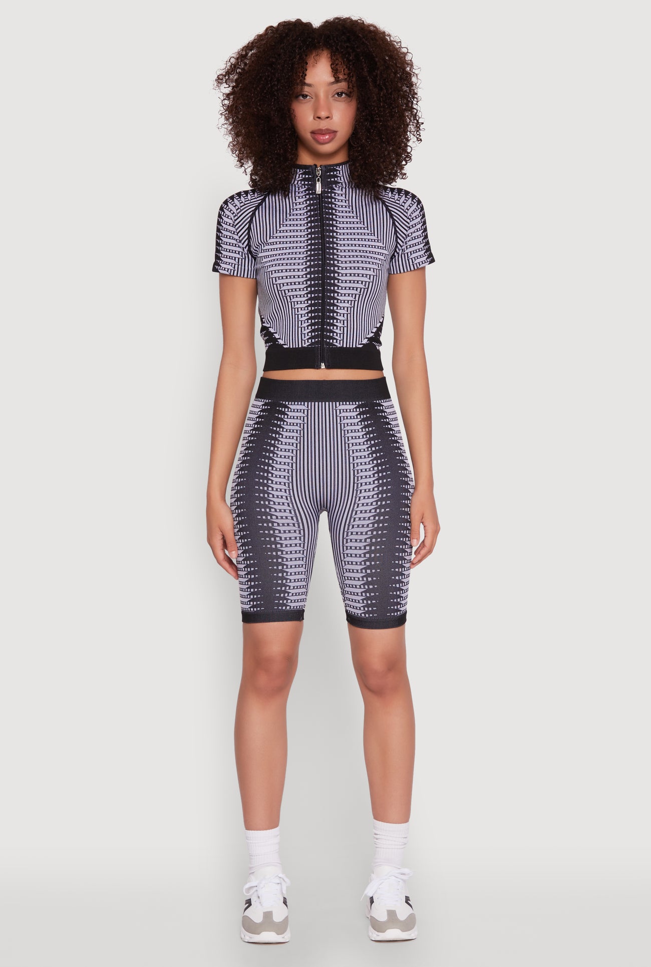 1057058755437015_001