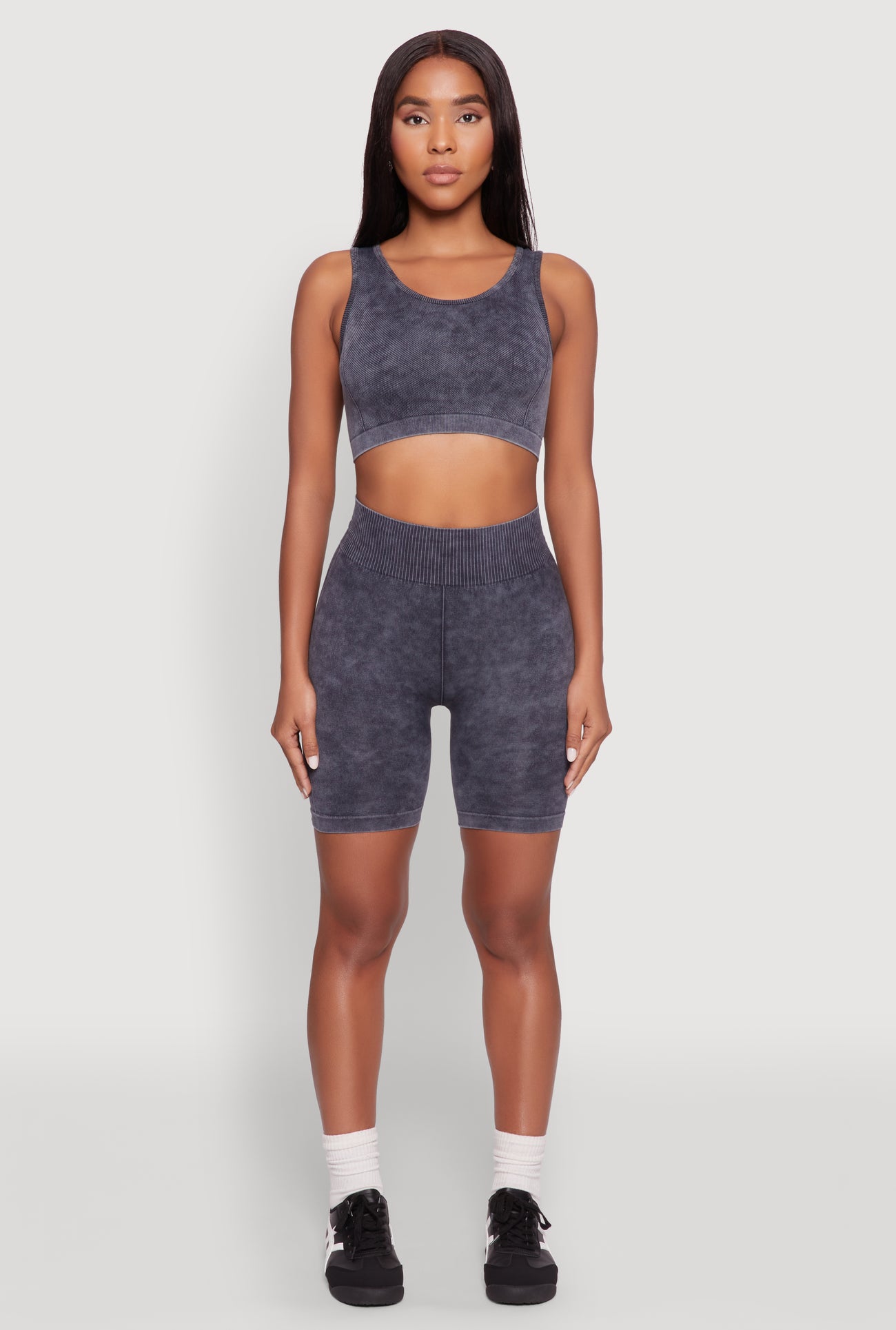 1057060584604001_002