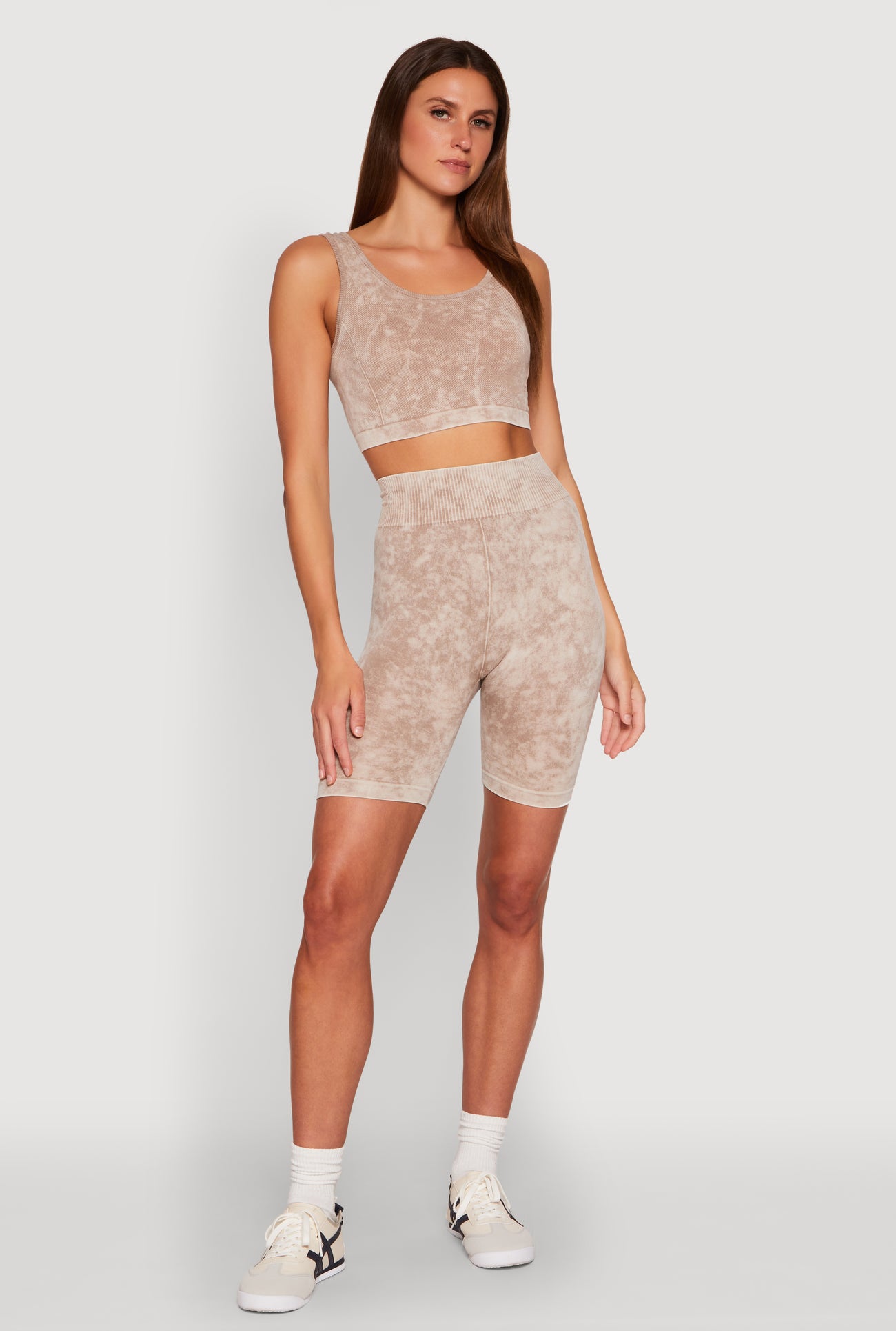 1057060584605024_002