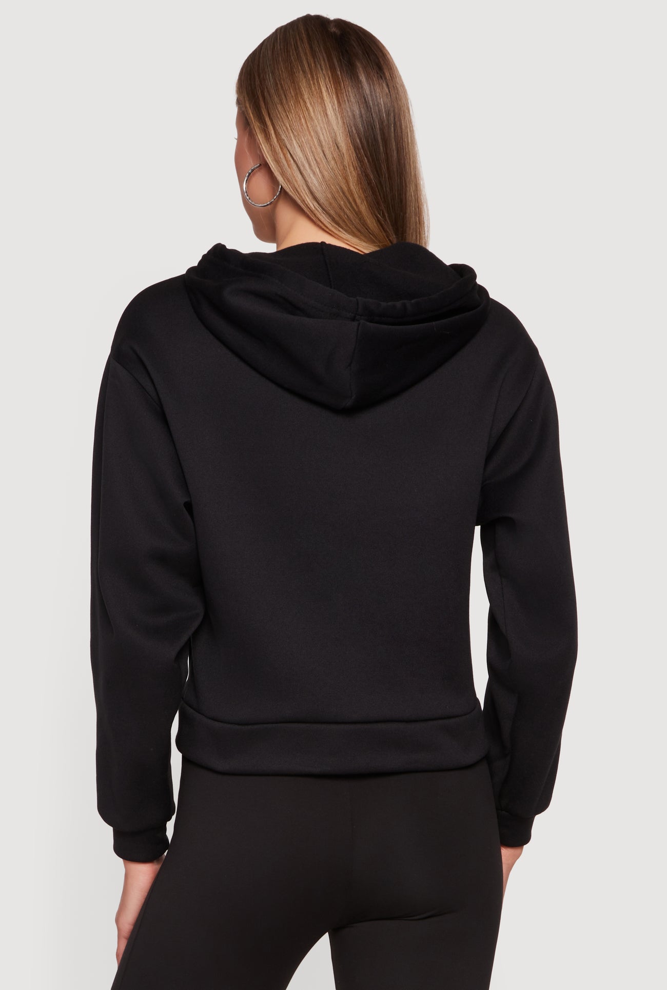 1058038344276001_005