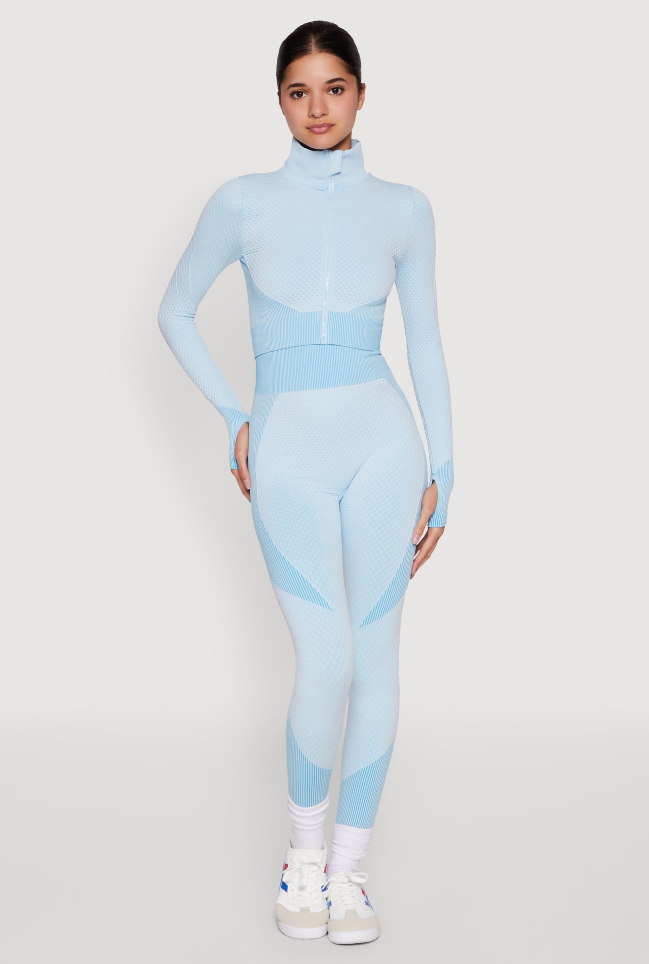 1058056725622045_003