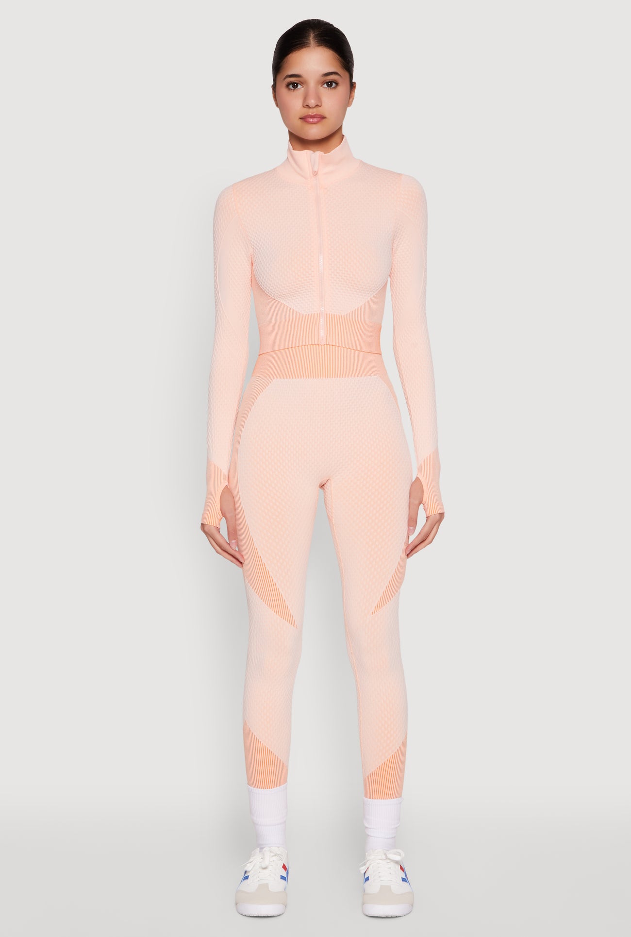 1058056725622080_002