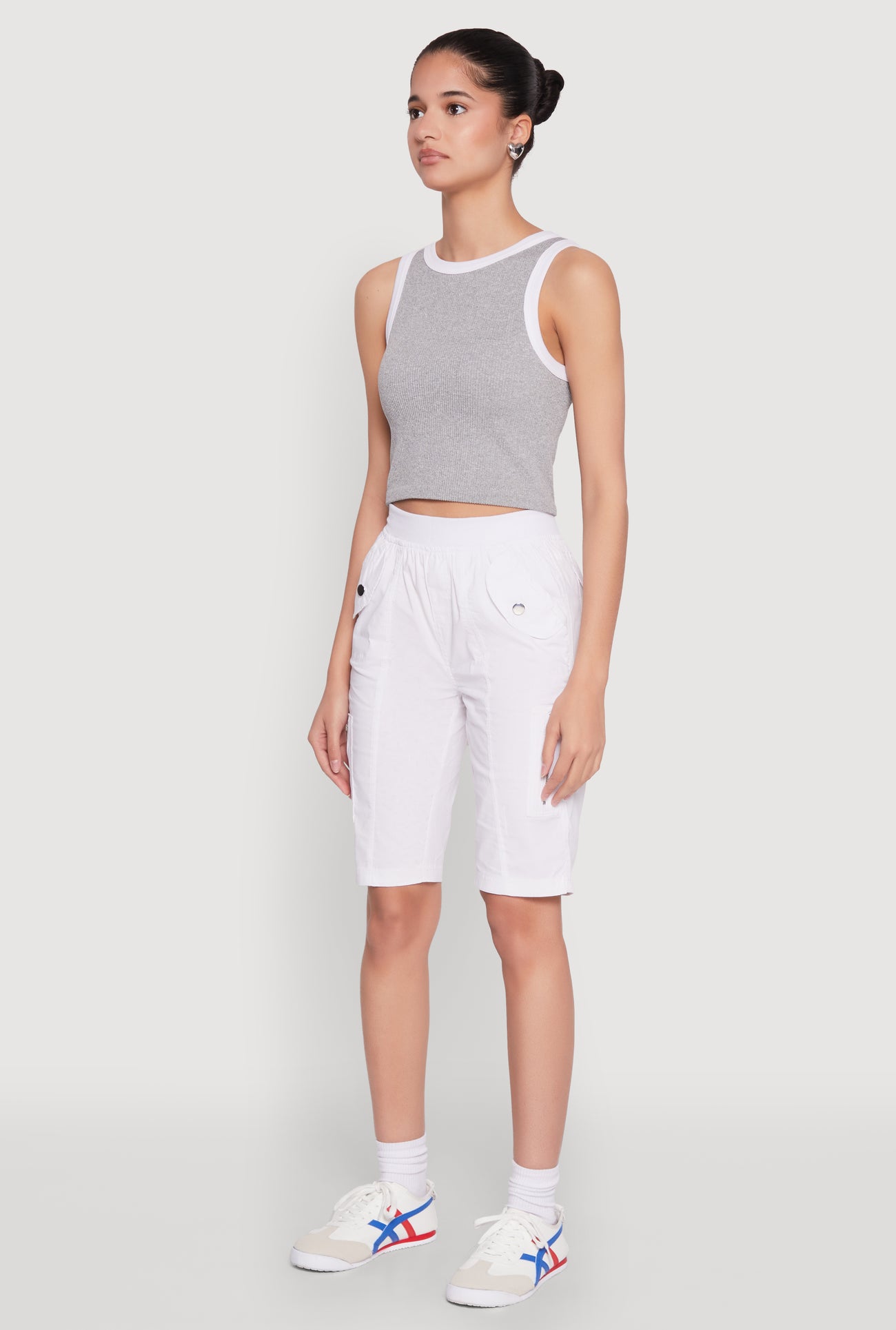 1060038346212010_003