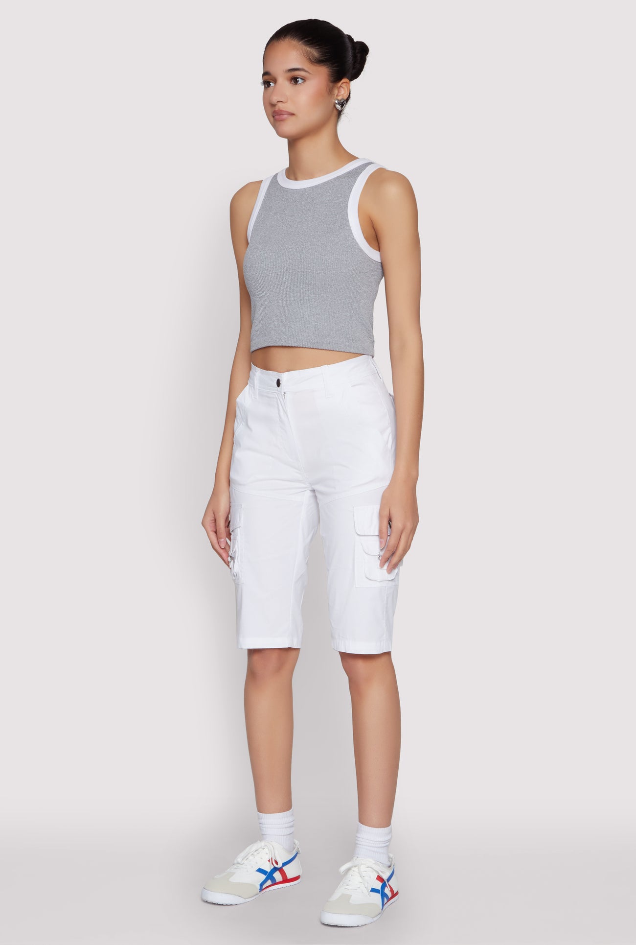 1060038346213010_003