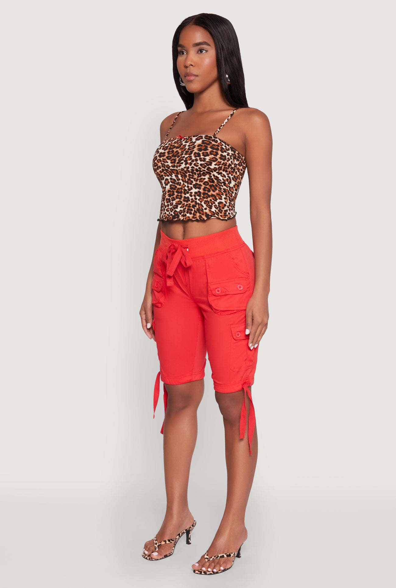 1060038346214060_003