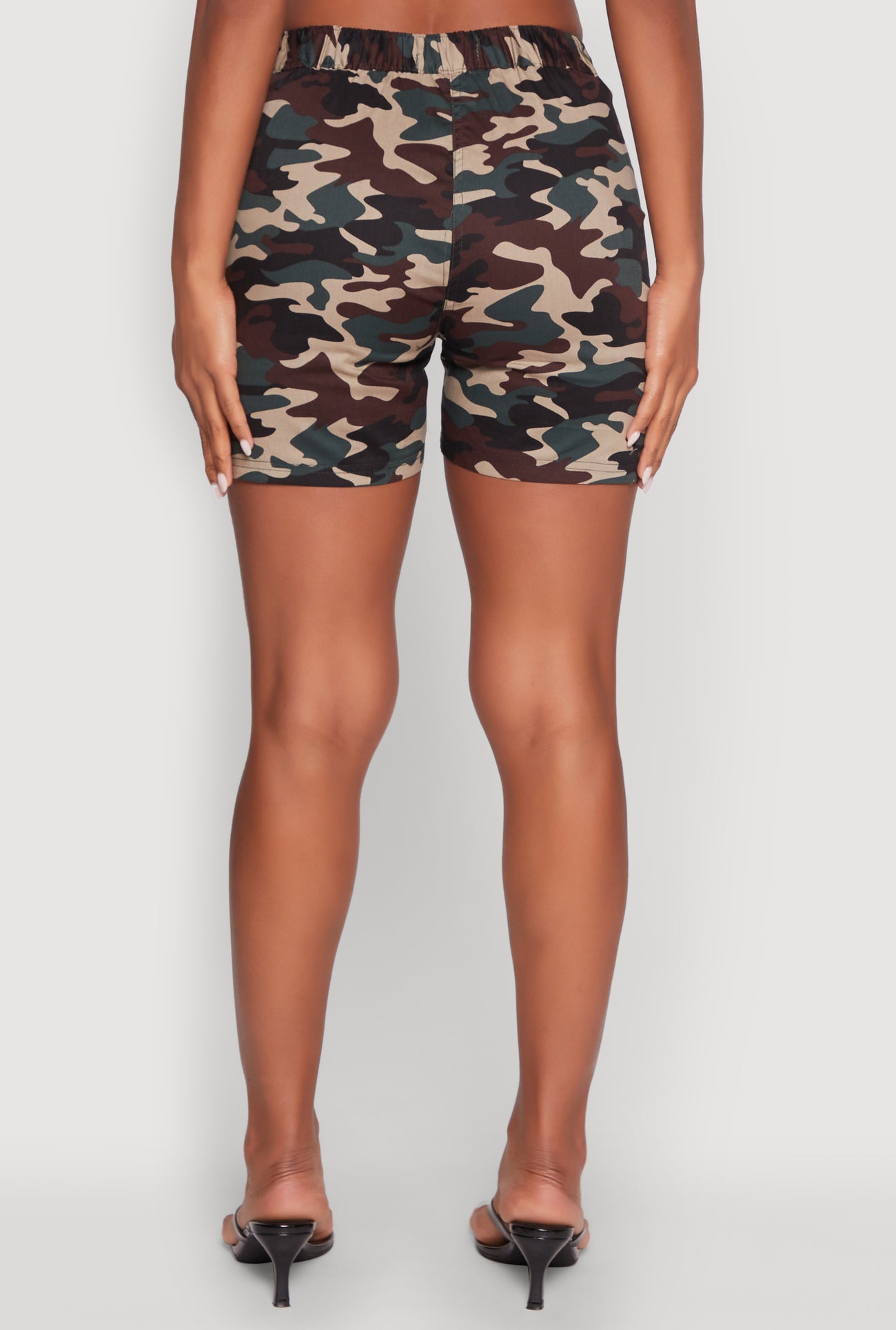 1060038346221032_006