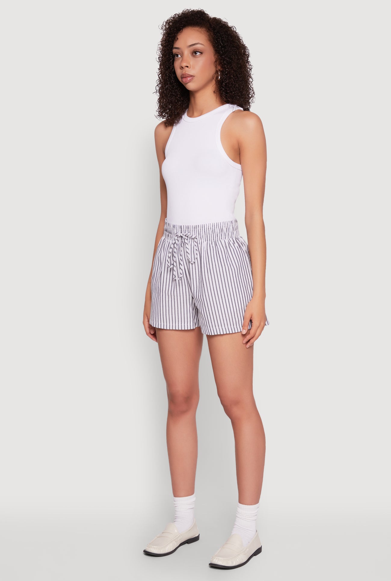 1060054266373018_003